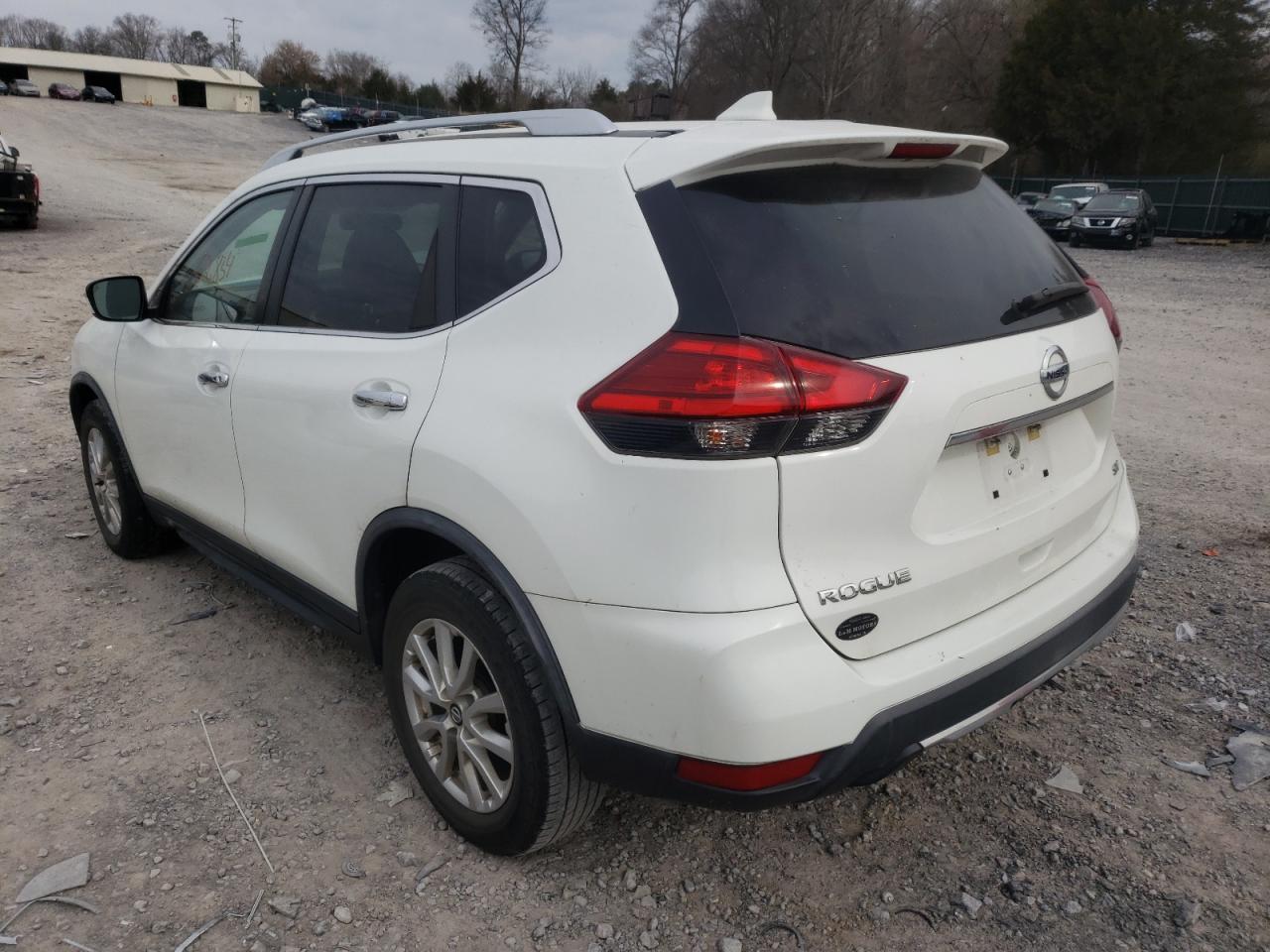 Photo 3 from auction – 2017 NISSAN ROGUE S with VIN KNMAT2MT4HP610661