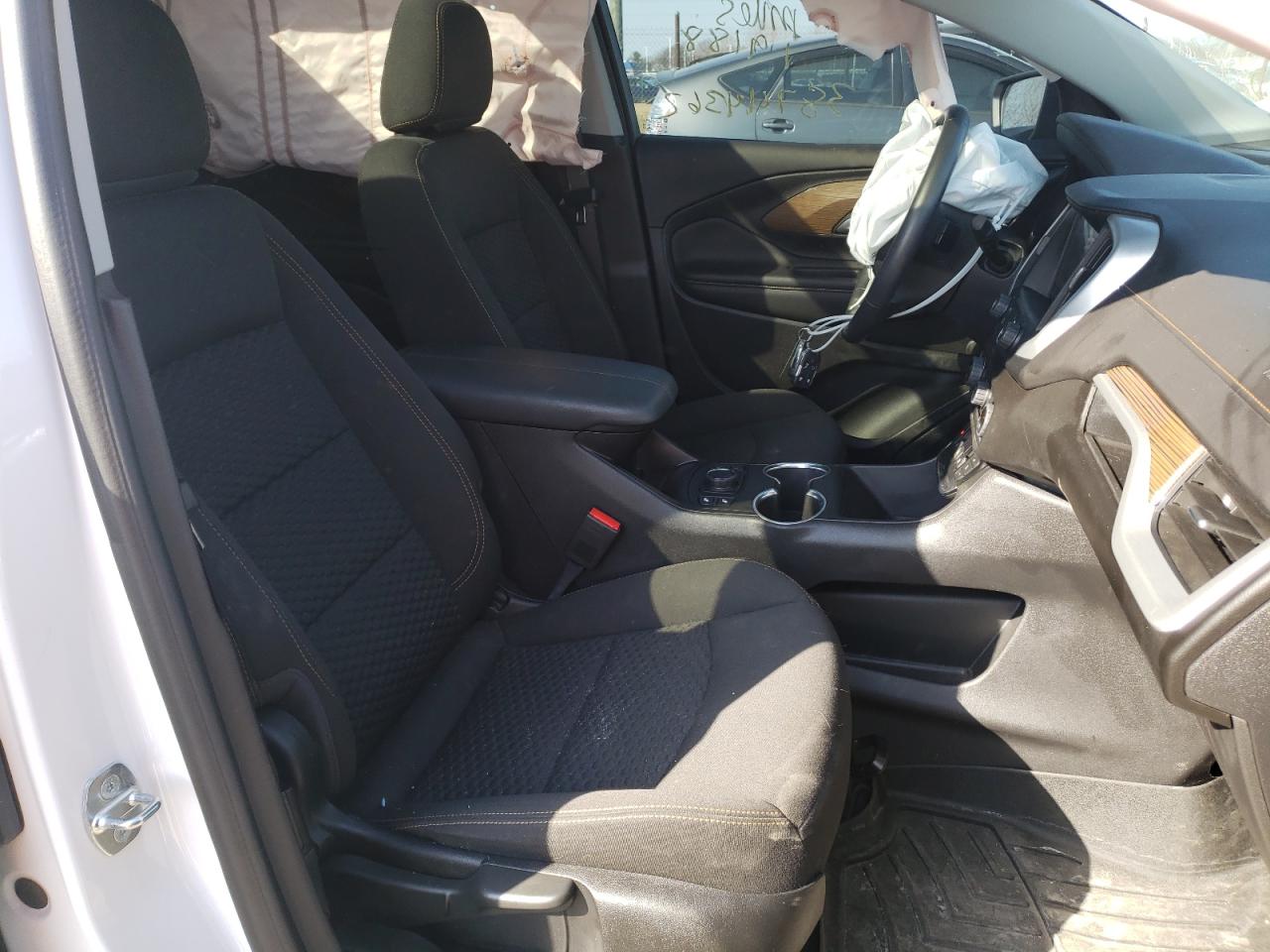 Photo 5 from auction – 2020 GMC TERRAIN SL with VIN 3GKALTEV3LL168650