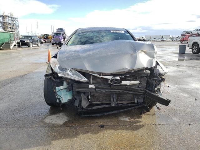Photo 9 from auction – 2013 HYUNDAI SONATA SE with VIN 5NPEC4AC2DH576114
