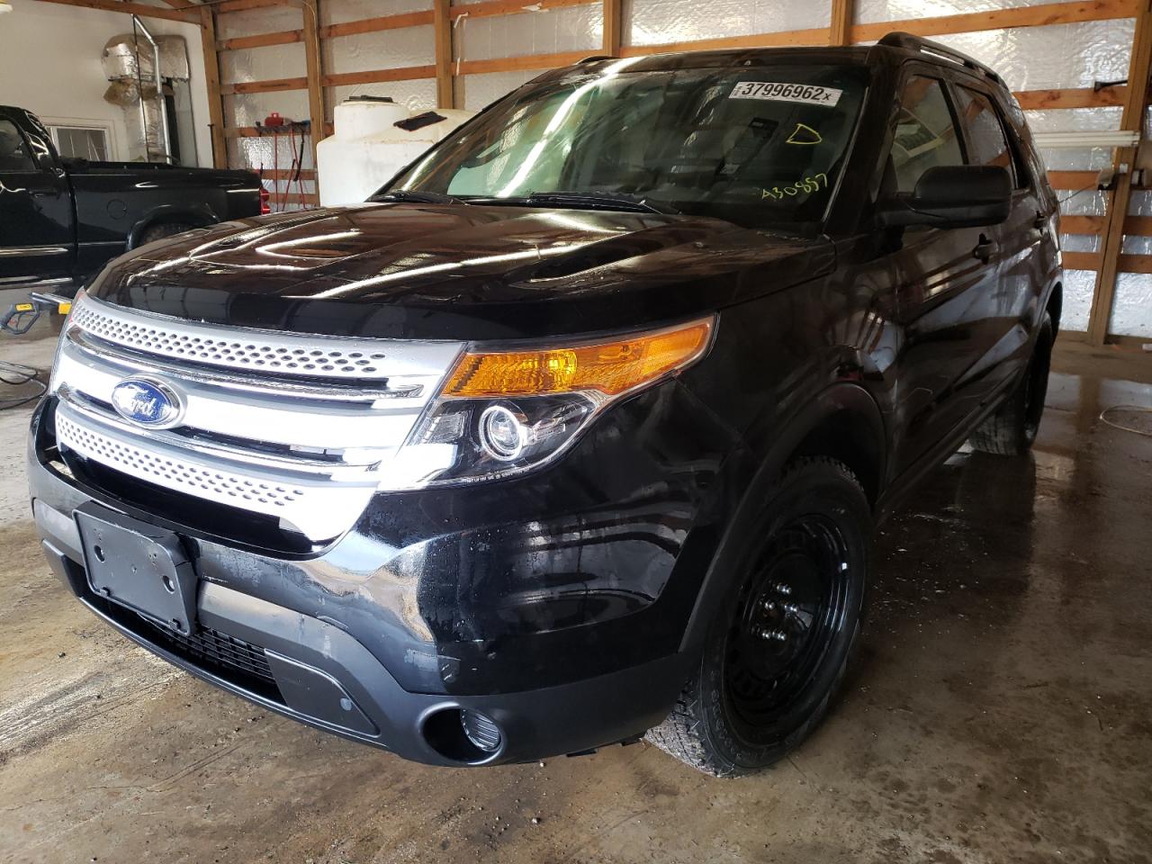 Photo 2 from auction – 2012 FORD EXPLORER with VIN 1FMHK7B9XCGA30857