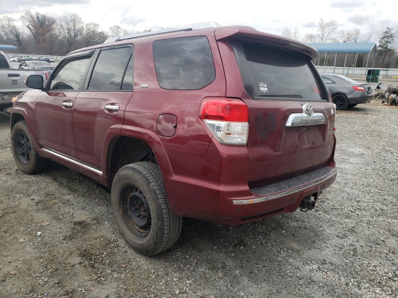Photo 3 from auction – 2011 TOYOTA 4RUNNER SR with VIN JTEBU5JR1B5034392