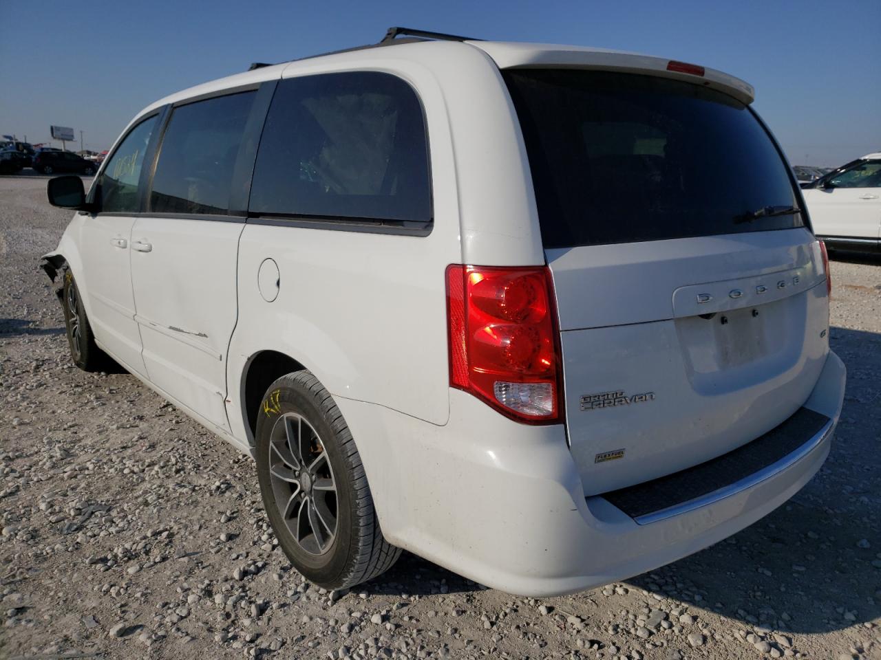 Photo 3 from auction – 2017 DODGE GRAND CARA with VIN 2C4RDGEG0HR596660