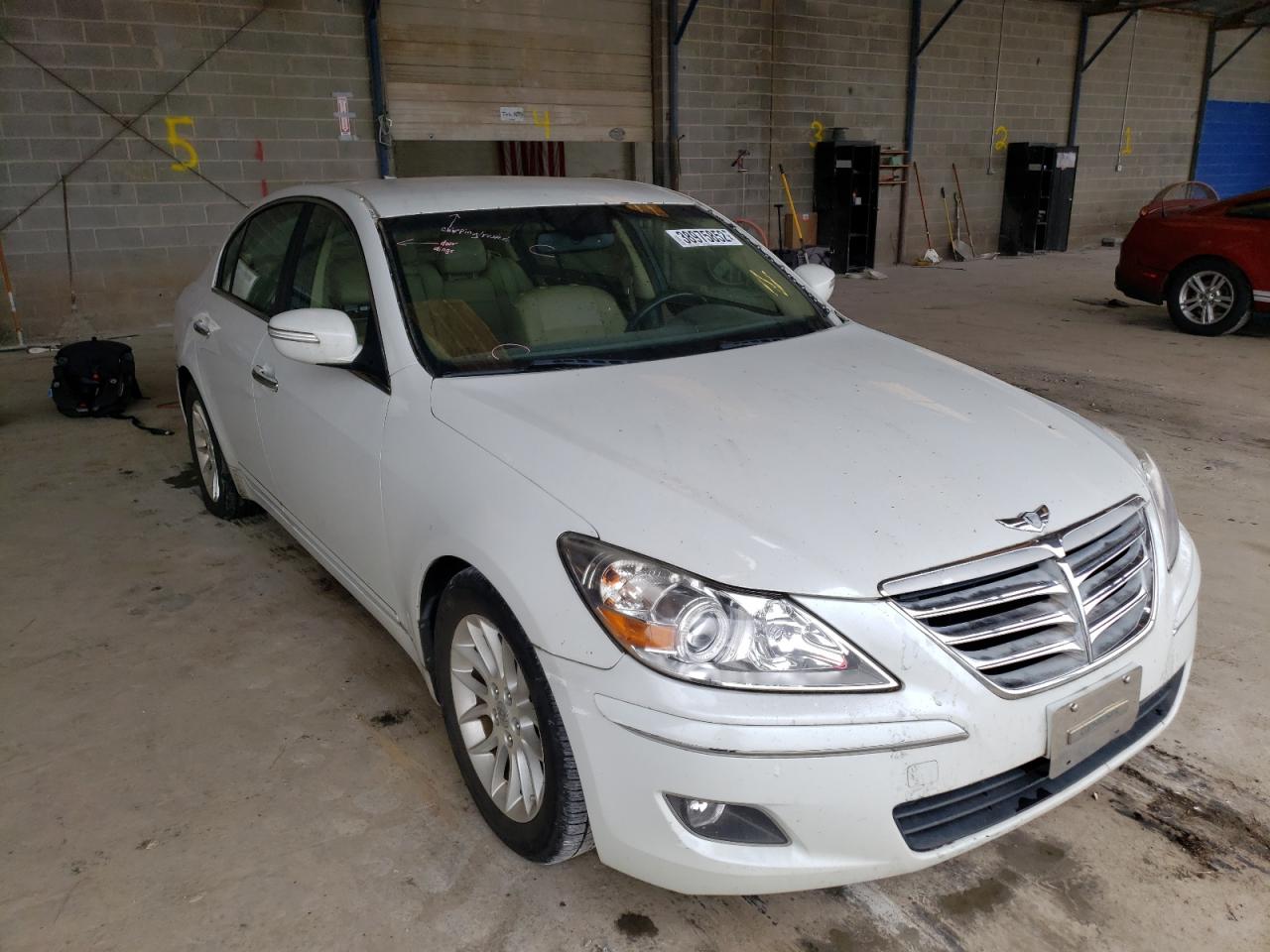 Photo 1 from auction – 2011 HYUNDAI GENESIS 3. with VIN KMHGC4DE8BU138752