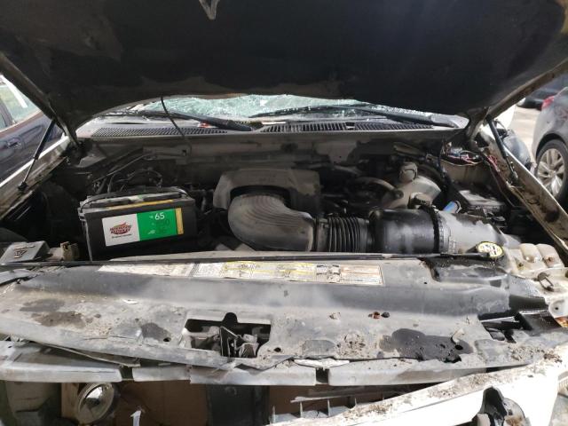 Photo 7 from auction – 2002 FORD EXPEDITION with VIN 1FMPU18L62LA22251