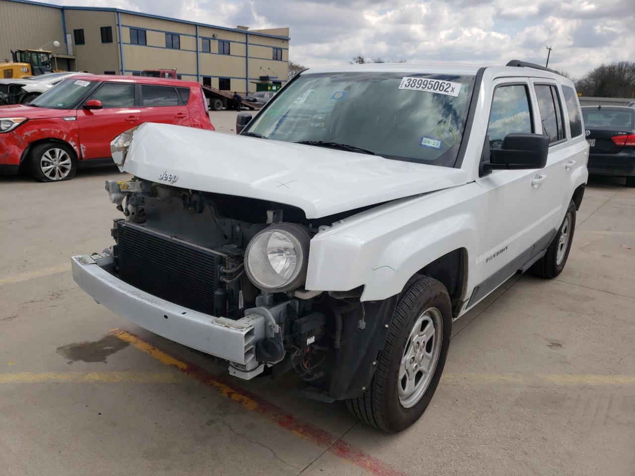 Photo 2 from auction – 2017 JEEP PATRIOT SP with VIN 1C4NJPBA0HD146128