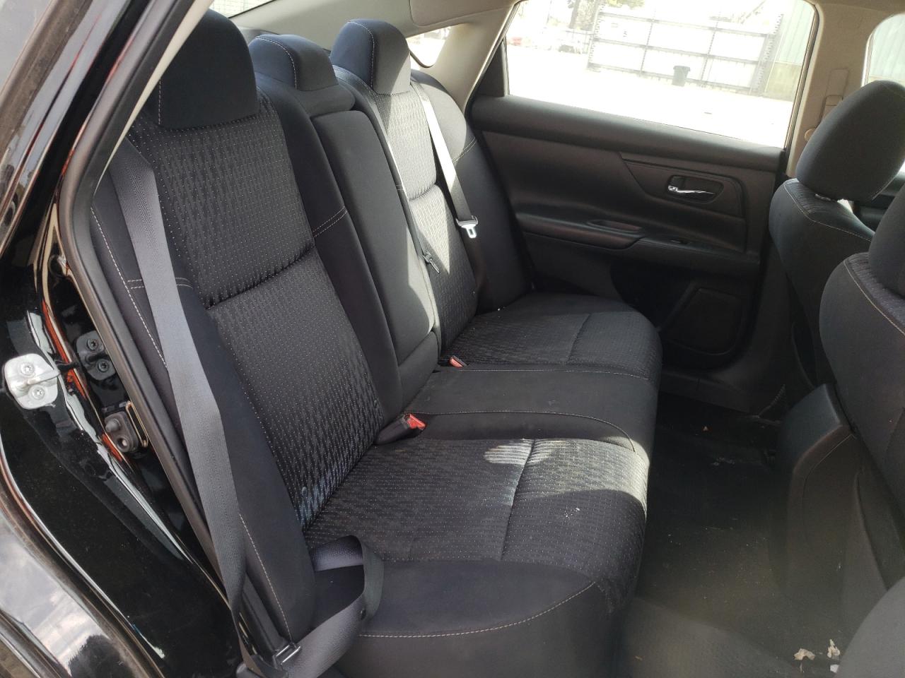 Photo 6 from auction – 2016 NISSAN ALTIMA 2.5 with VIN 1N4AL3APXGN340249
