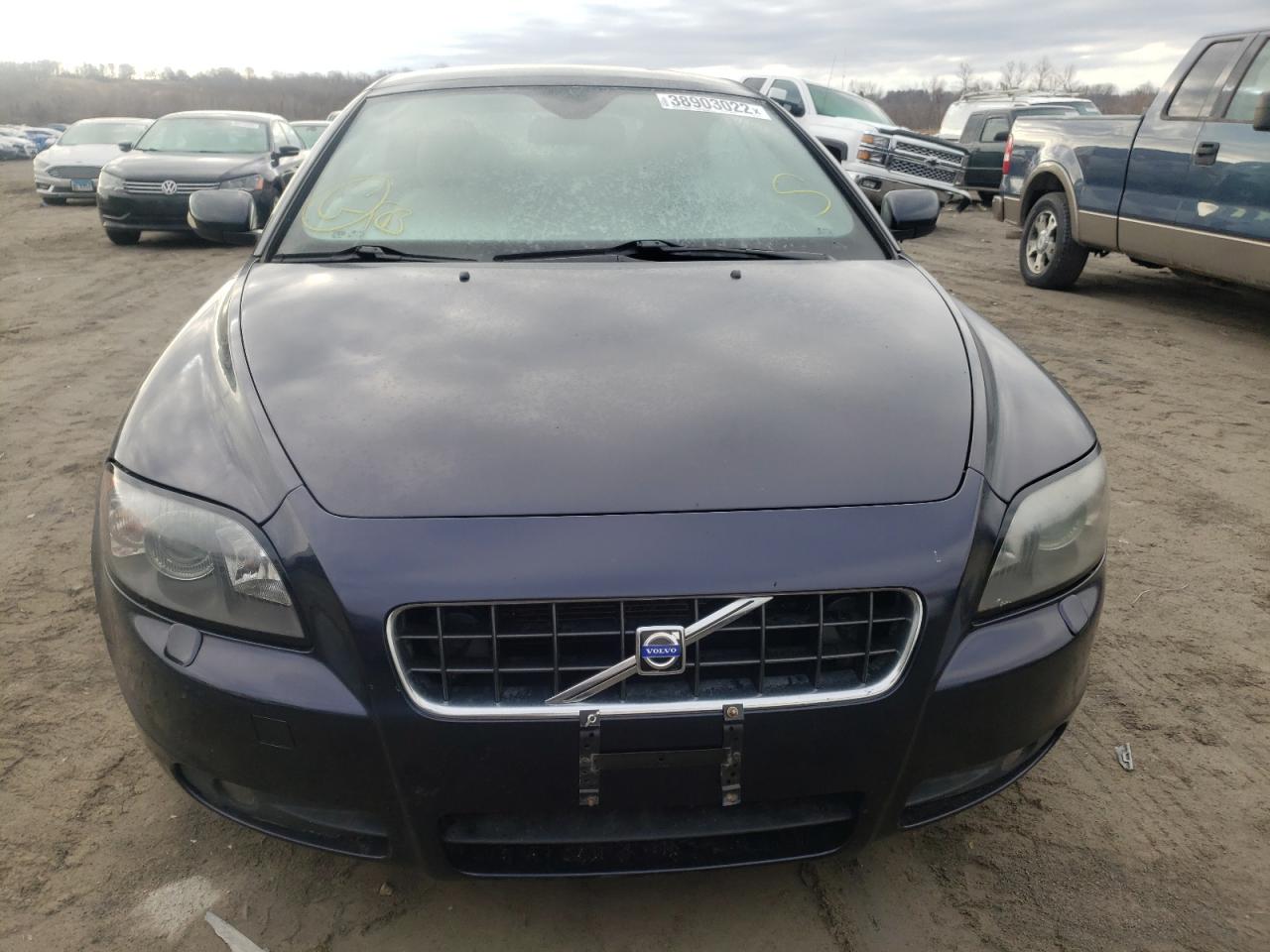 Photo 9 from auction – 2007 VOLVO C70 T5 with VIN YV1MC68217J024579