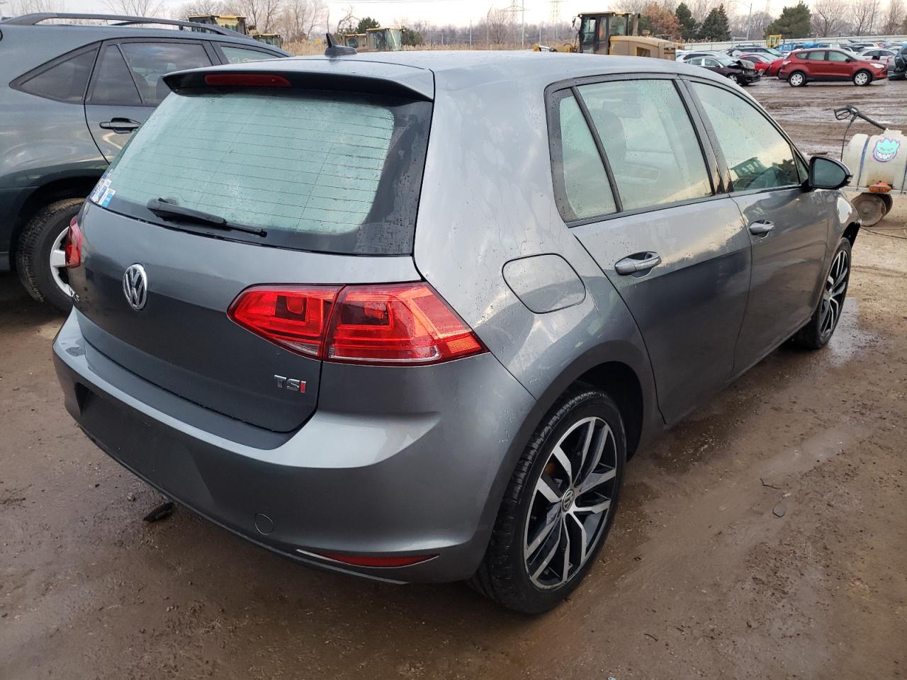 Photo 4 from auction – 2015 VOLKSWAGEN GOLF with VIN 3VW217AU0FM007937