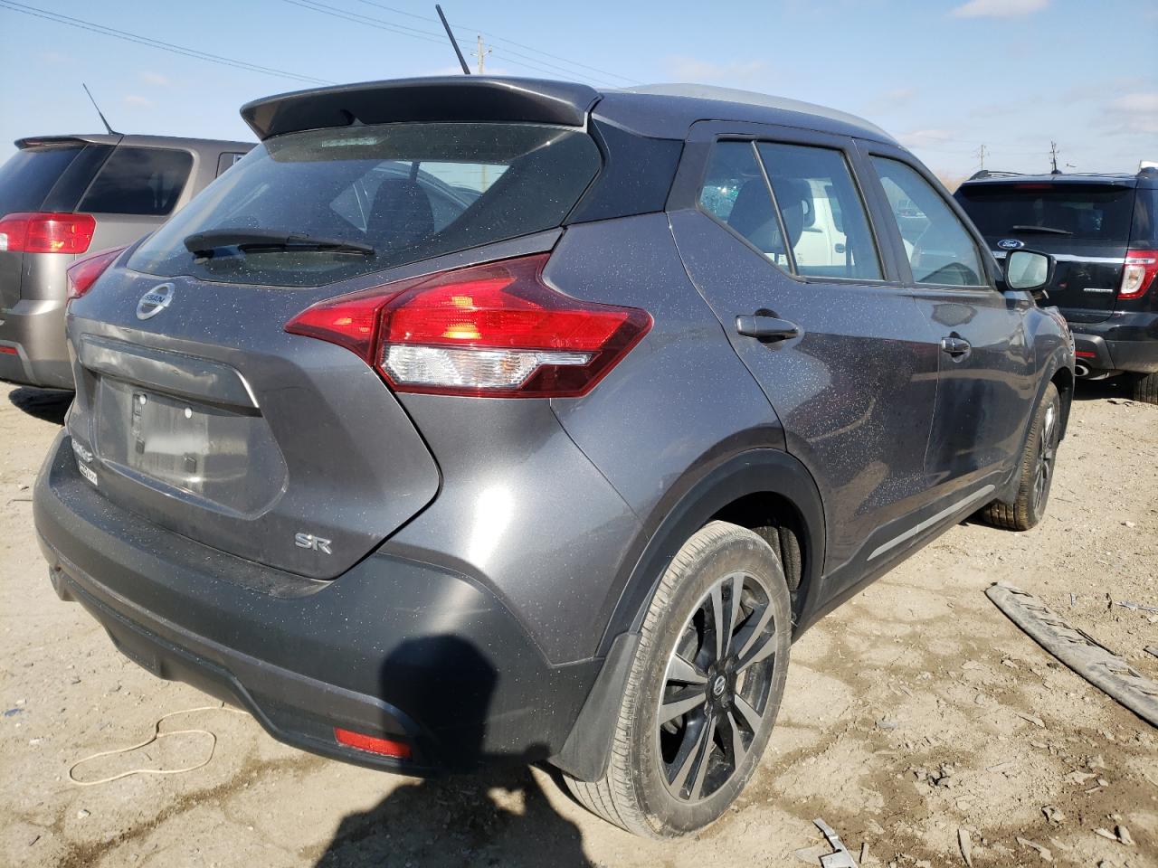 Photo 4 from auction – 2019 NISSAN KICKS S with VIN 3N1CP5CUXKL527296