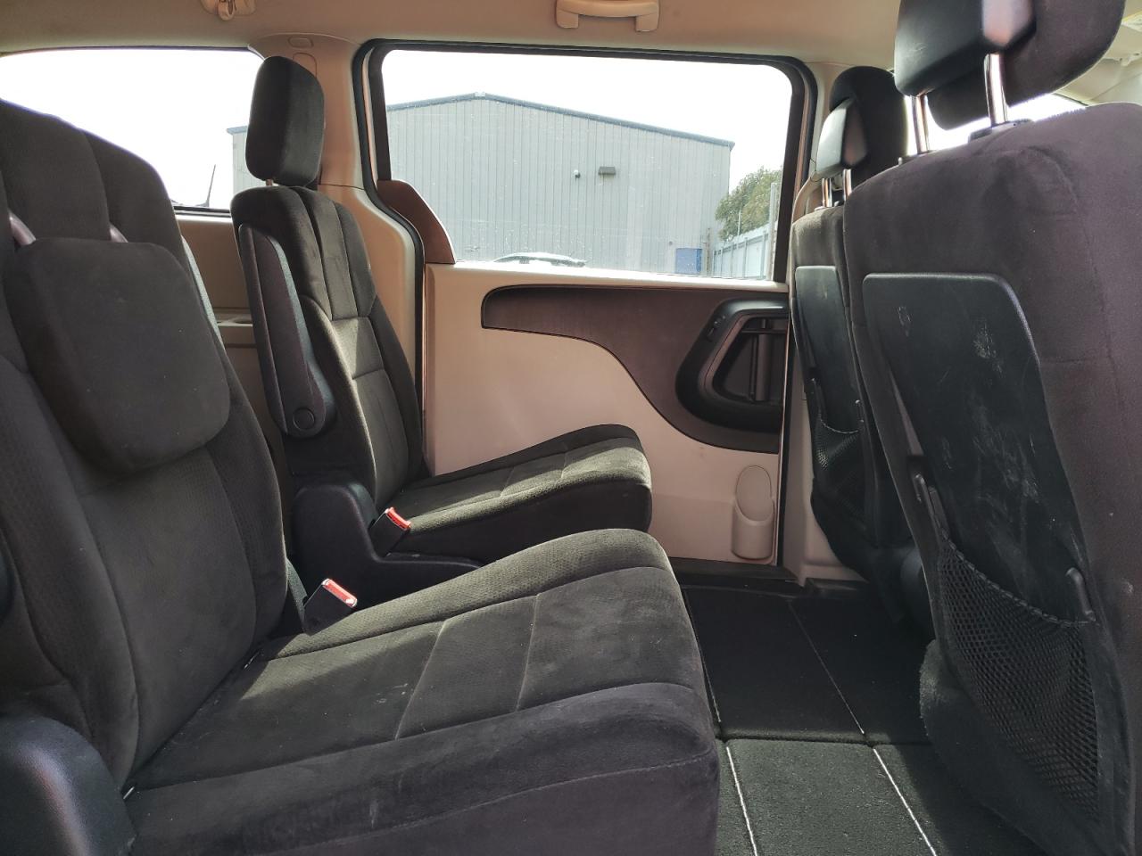 Photo 6 from auction – 2012 DODGE GRAND CARA with VIN 2C4RDGCG3CR178279