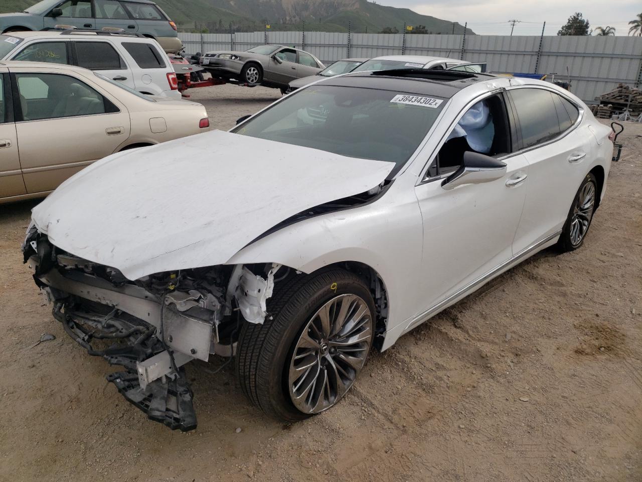 Photo 2 from auction – 2021 LEXUS LS 500 BAS with VIN JTHD51FF4M5013944