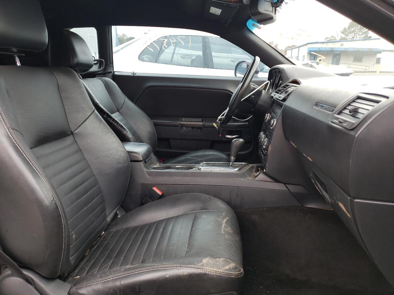 Photo 5 from auction – 2011 DODGE CHALLENGER with VIN 2B3CJ4DG1BH542099
