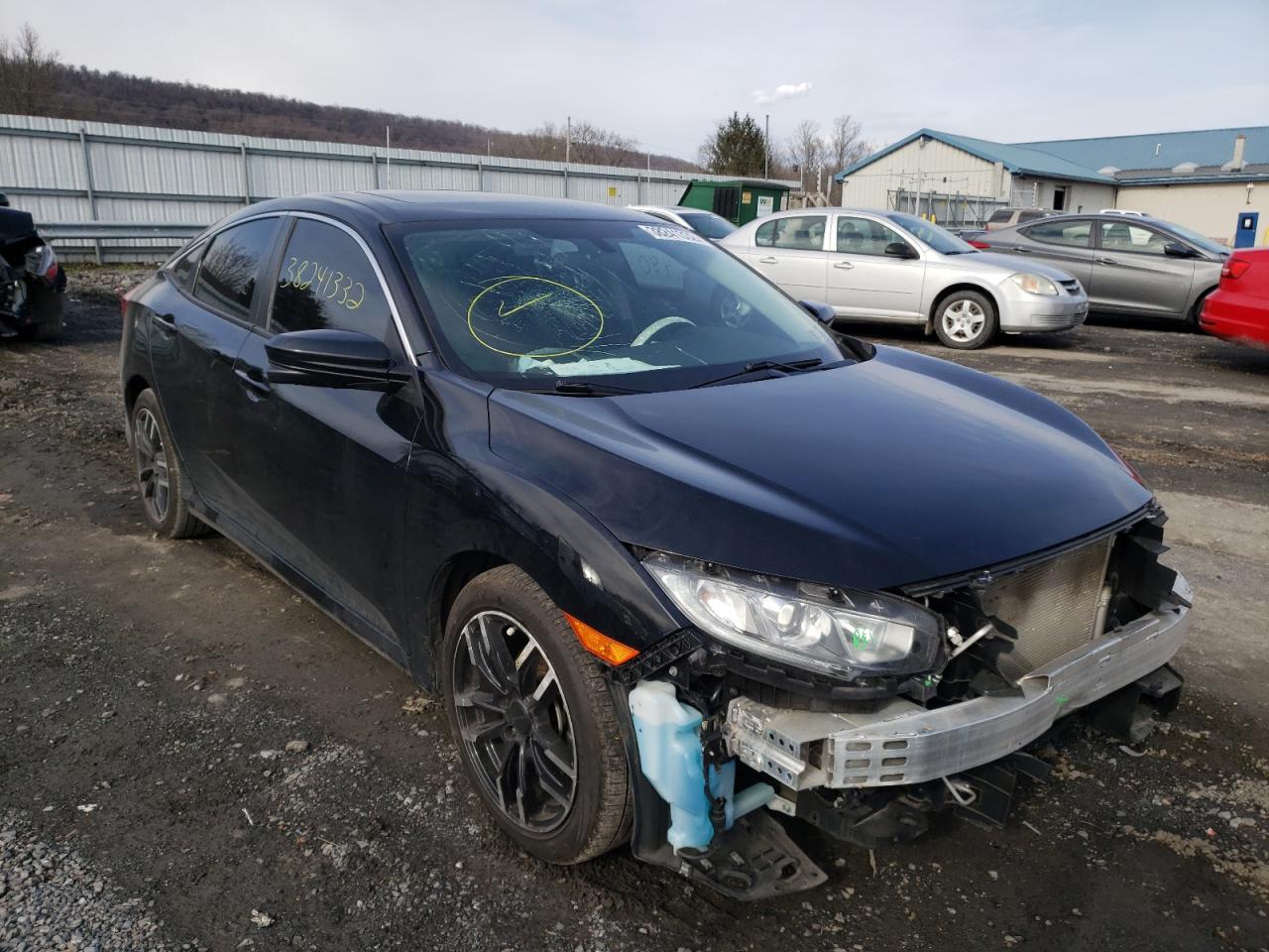Photo 1 from auction – 2018 HONDA CIVIC EX with VIN 19XFC2F72JE032491