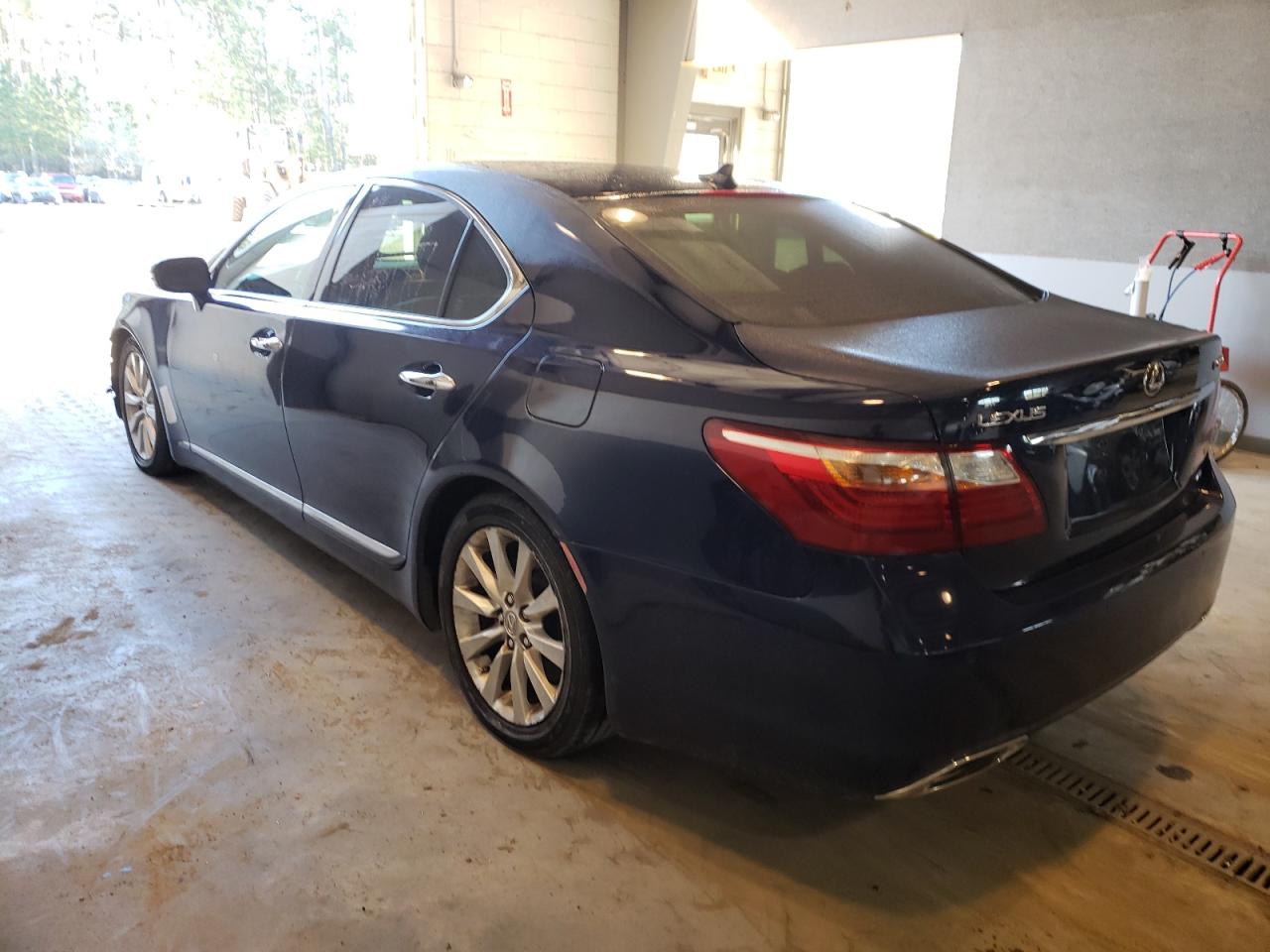 Photo 3 from auction – 2010 LEXUS LS 460 with VIN JTHCL5EF9A5008647