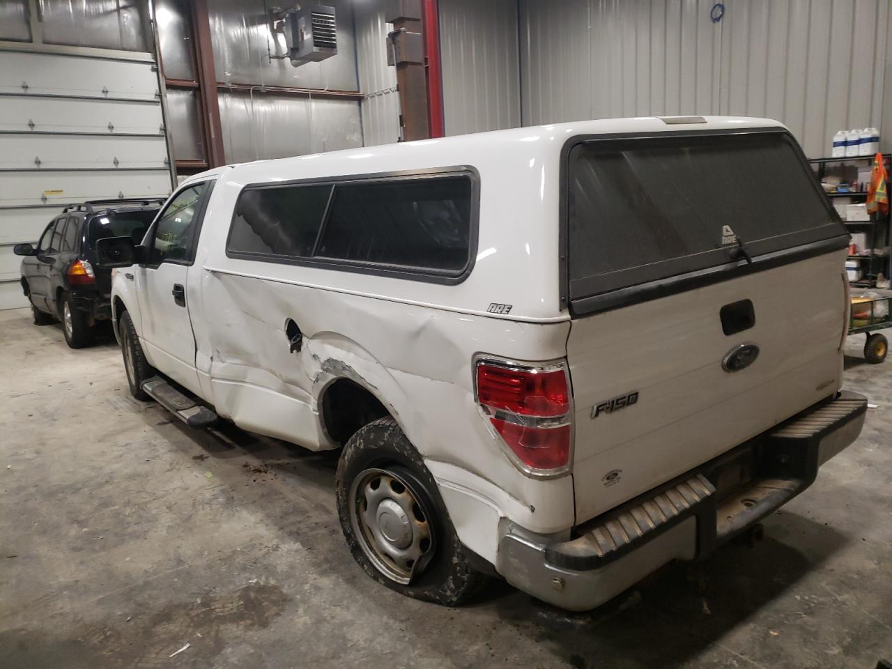 Photo 3 from auction – 2013 FORD F150 with VIN 1FTNF1CF5DKE07090