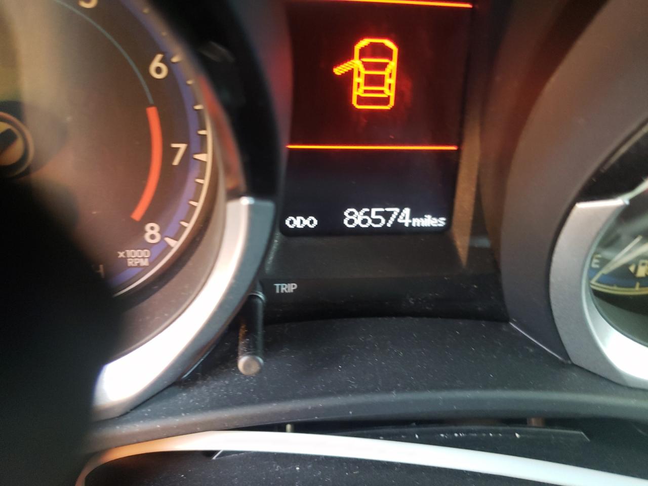 Photo 8 from auction – 2015 TOYOTA COROLLA L with VIN 5YFBURHE9FP359721