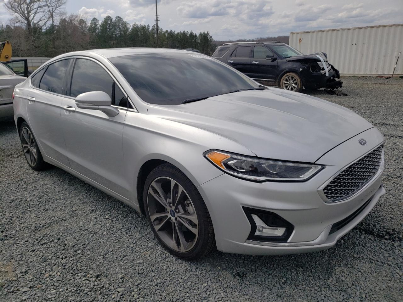 Photo 9 from auction – 2019 FORD FUSION TIT with VIN 3FA6P0D94KR184818