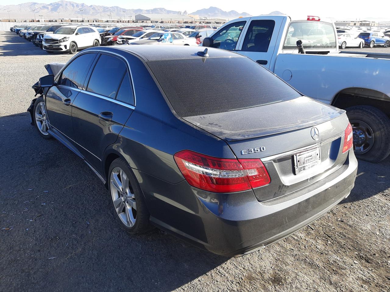 Photo 3 from auction – 2013 MERCEDES-BENZ E 350 with VIN WDDHF5KBXDA764053