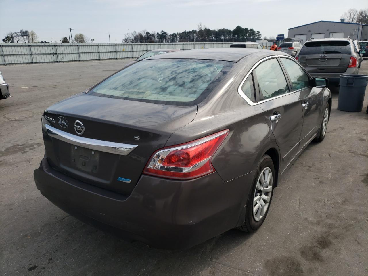 Photo 4 from auction – 2013 NISSAN ALTIMA 2.5 with VIN 1N4AL3AP4DN571238