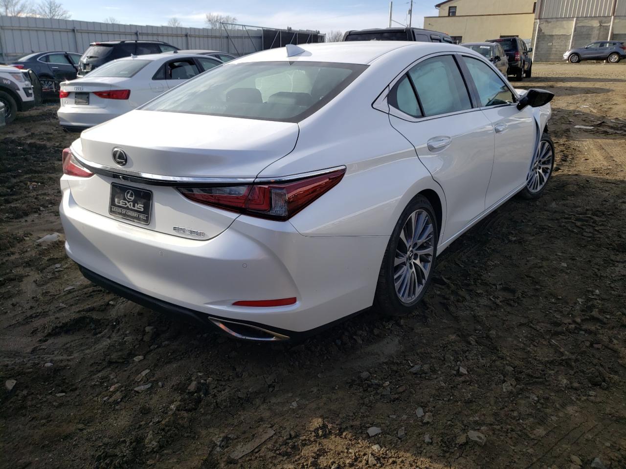 Photo 4 from auction – 2020 LEXUS ES 350 with VIN 58ADZ1B1XLU054054