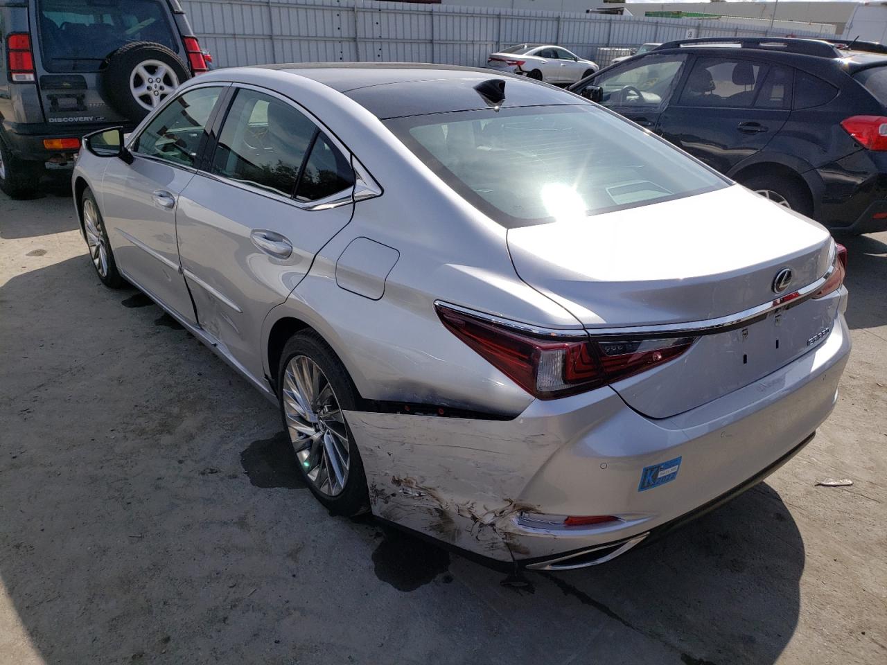 Photo 3 from auction – 2019 LEXUS ES 350 with VIN 58ABZ1B12KU026609