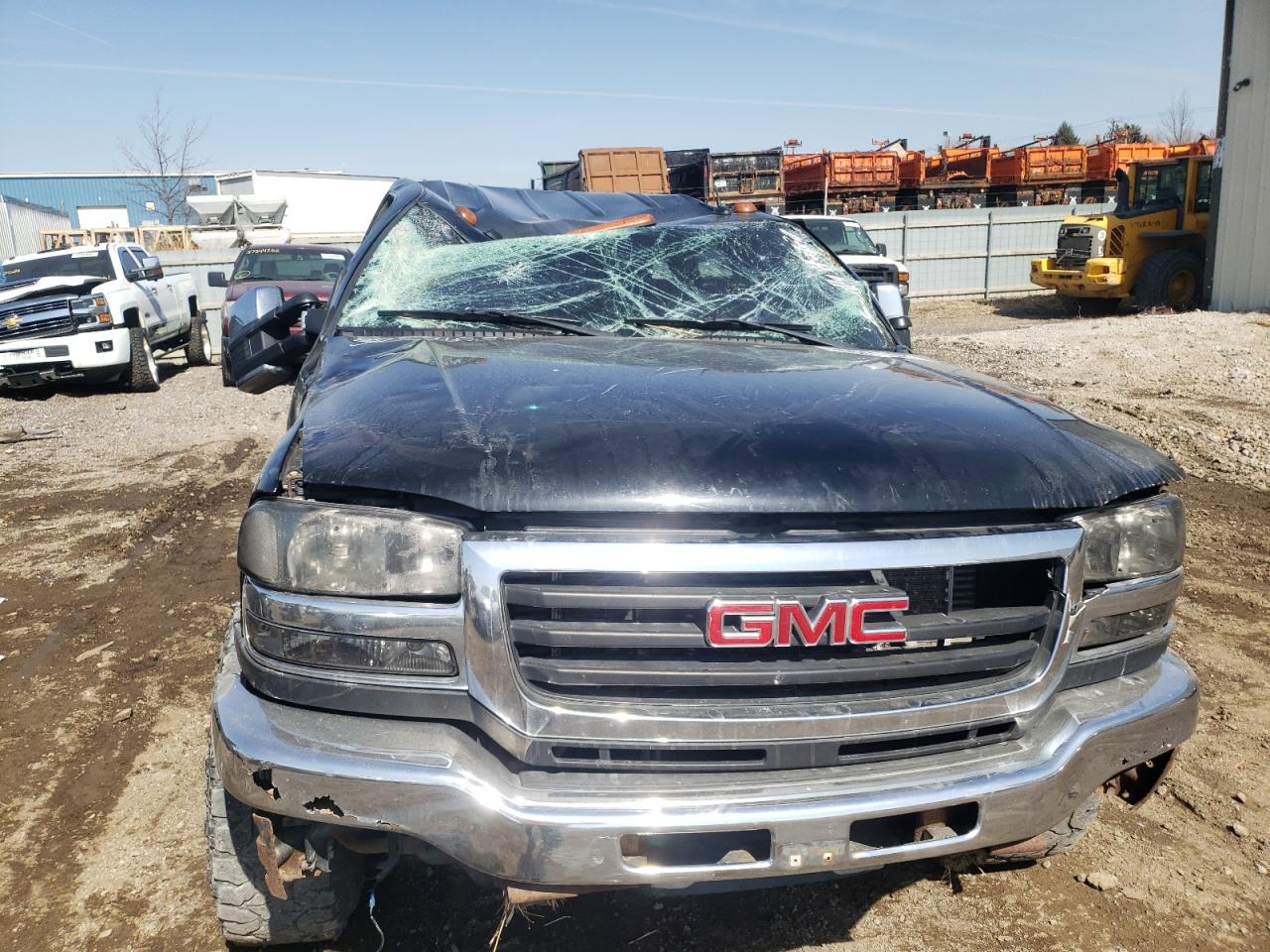 Photo 9 from auction – 2005 GMC SIERRA K25 with VIN 1GTHK232X5F800363