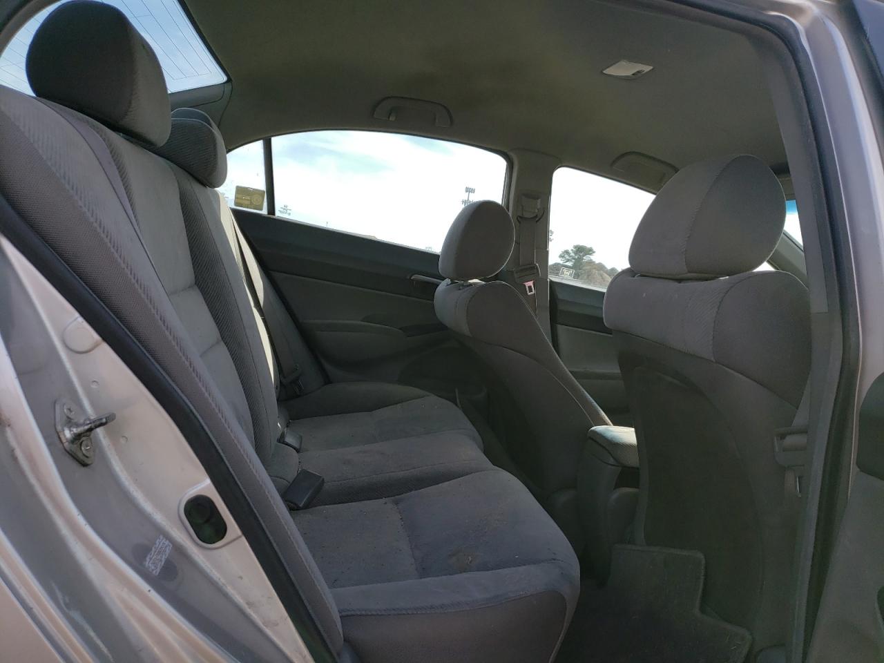 Photo 6 from auction – 2011 HONDA CIVIC LX with VIN 2HGFA1F59BH305125