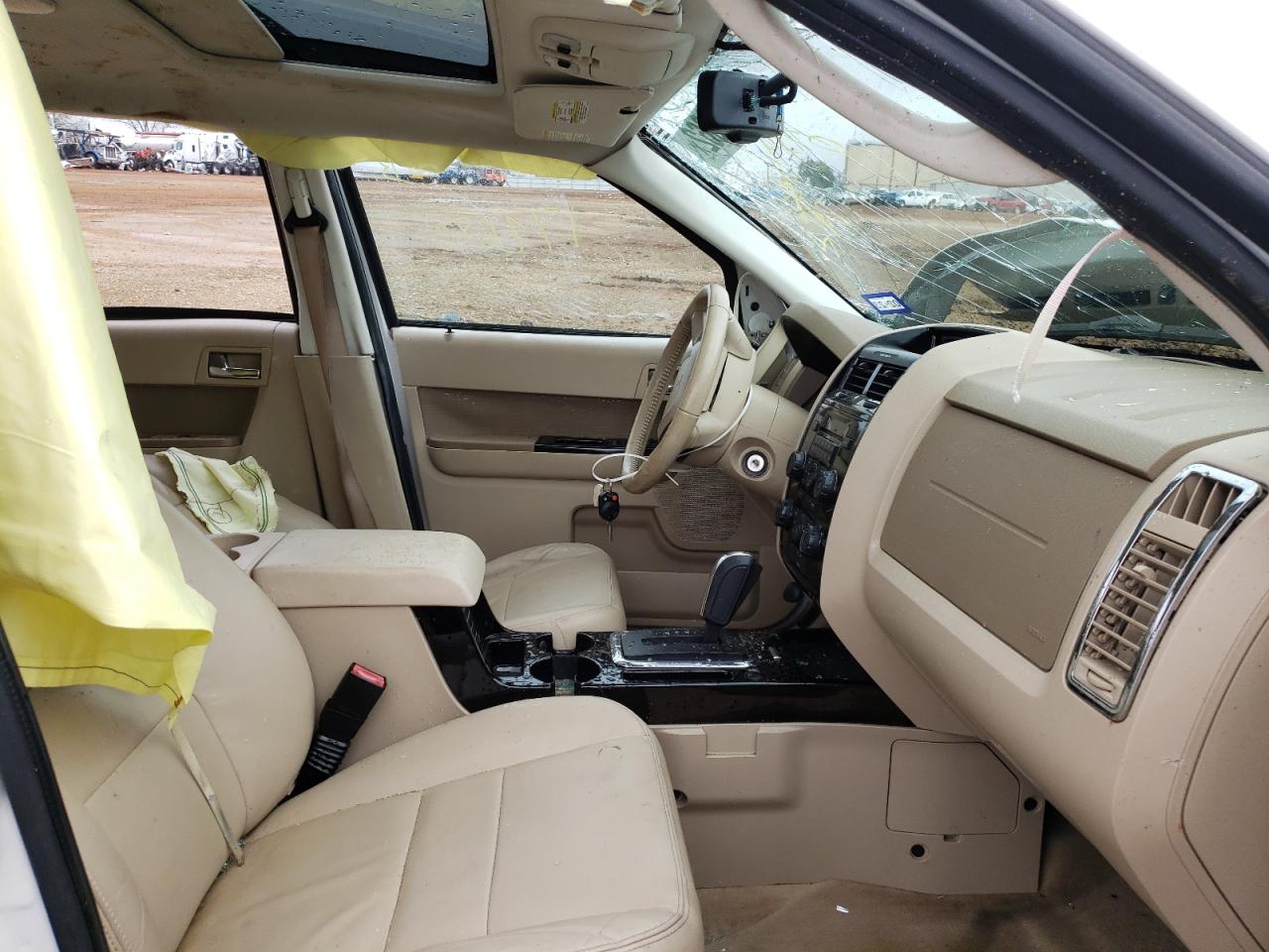 Photo 5 from auction – 2009 FORD ESCAPE LIM with VIN 1FMCU04779KC30754