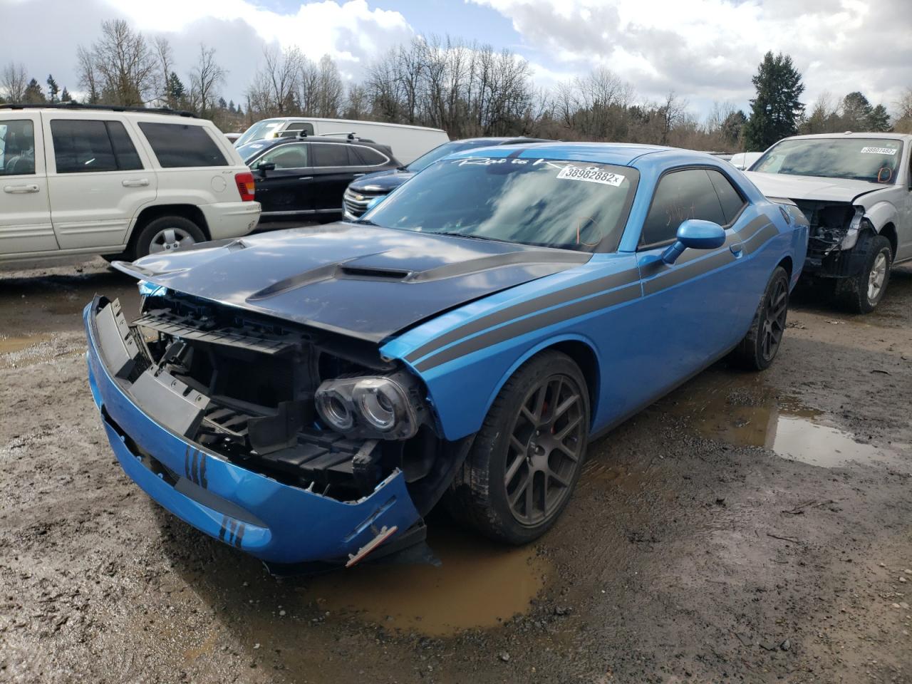 Photo 2 from auction – 2018 DODGE CHALLENGER with VIN 2C3CDZAG1JH328241