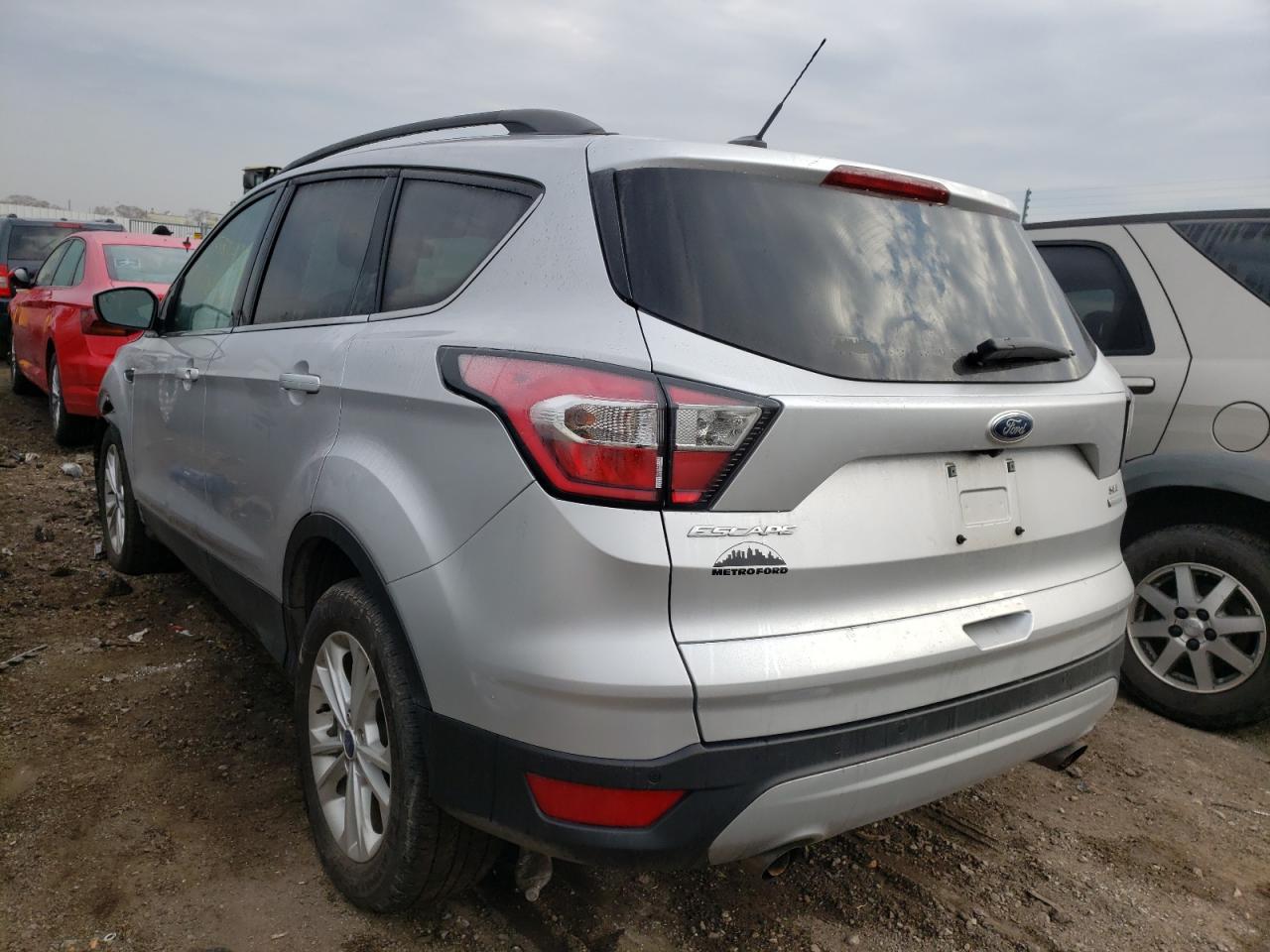 Photo 3 from auction – 2017 FORD ESCAPE SE with VIN 1FMCU0GDXHUA48664