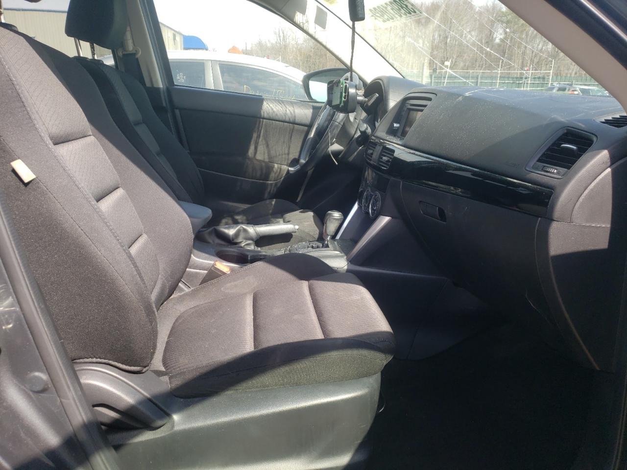 Photo 5 from auction – 2013 MAZDA CX-5 TOURI with VIN JM3KE4CE3D0169094