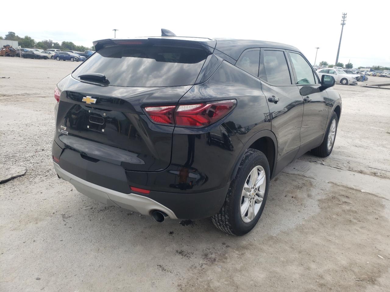 Photo 4 from auction – 2020 CHEVROLET BLAZER 2LT with VIN 3GNKBCRS7LS557260