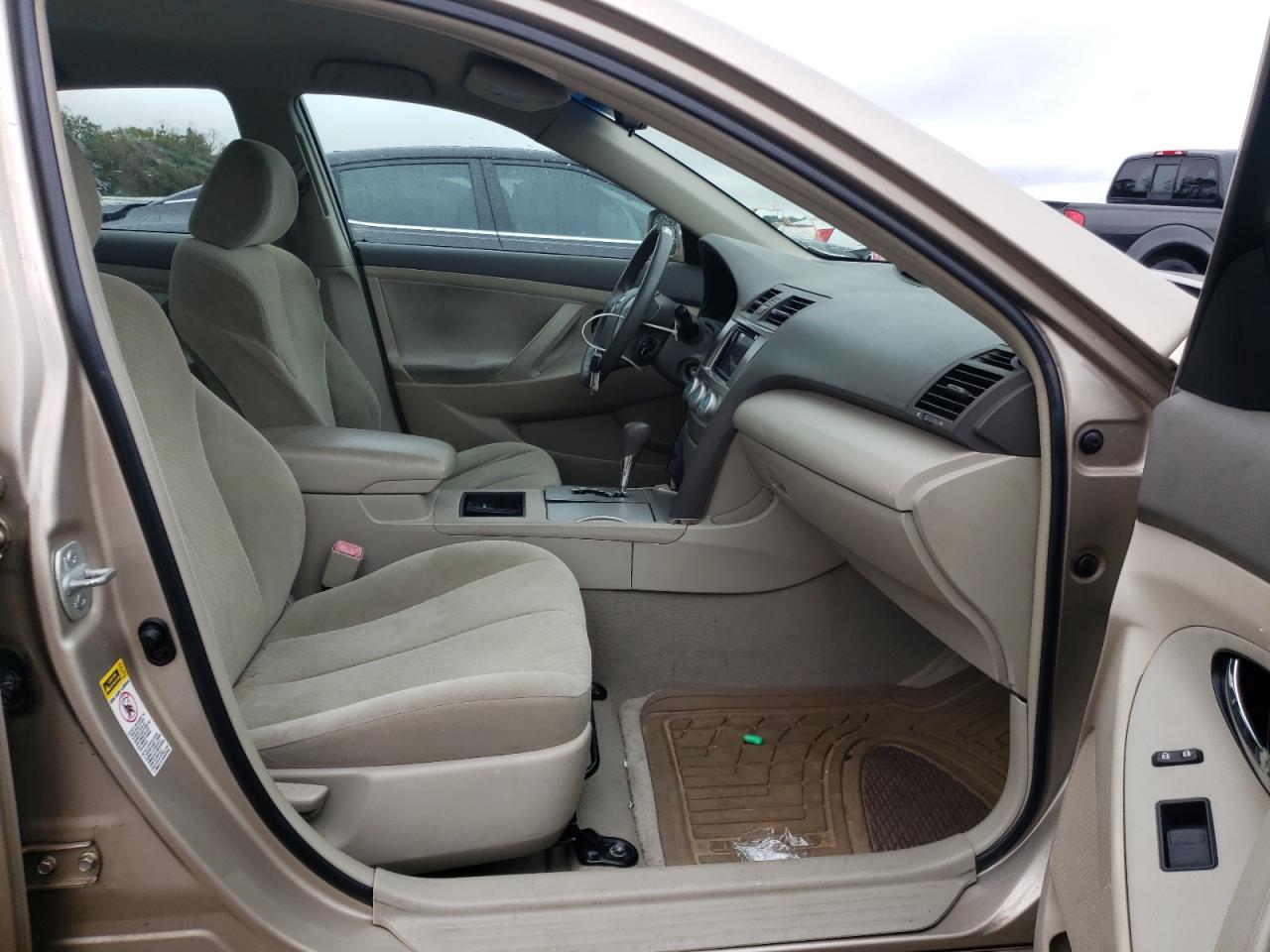 Photo 5 from auction – 2009 TOYOTA CAMRY BASE with VIN 4T1BE46K29U813495