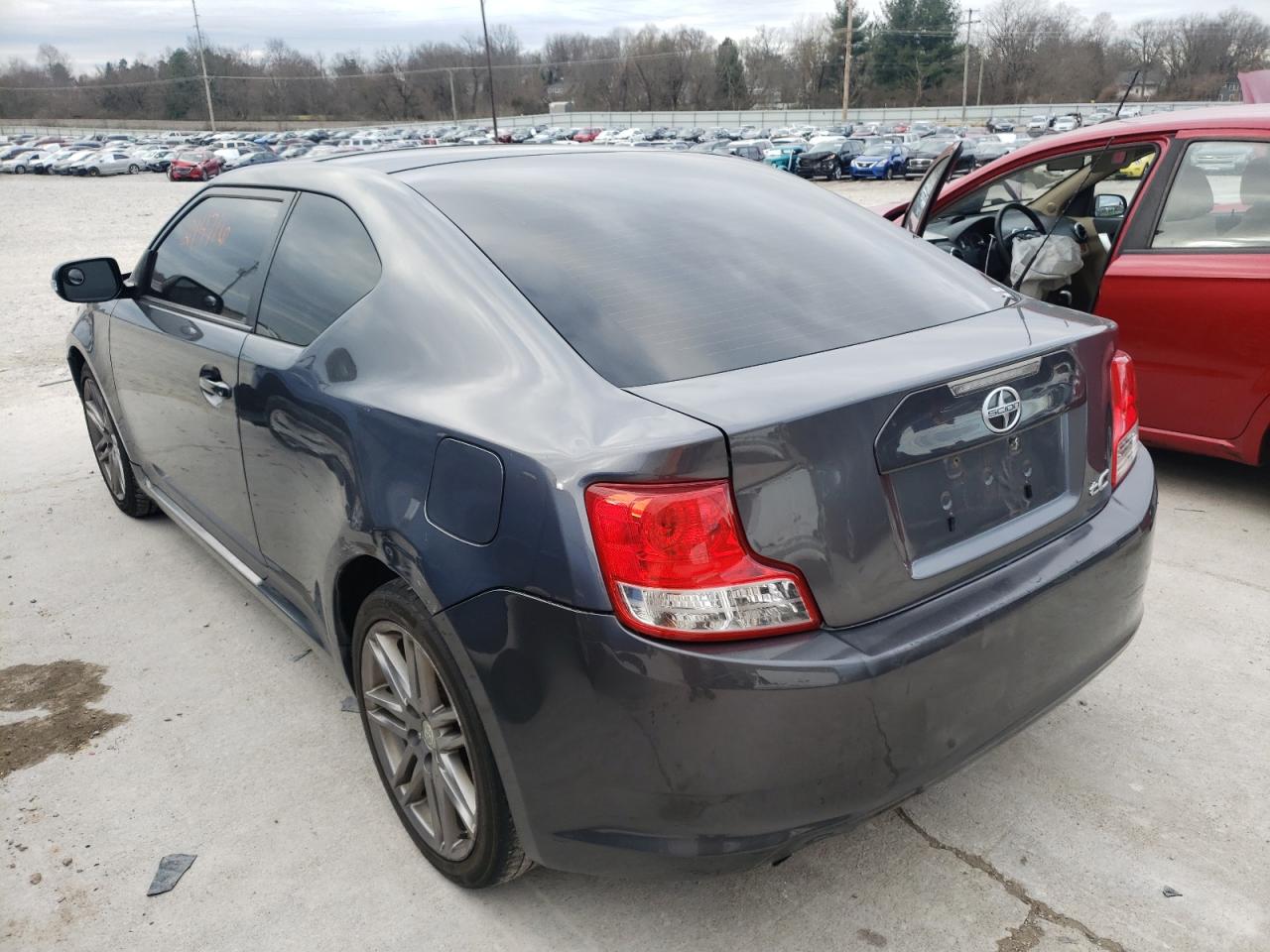 Photo 3 from auction – 2011 TOYOTA SCION TC with VIN JTKJF5C78B3013033
