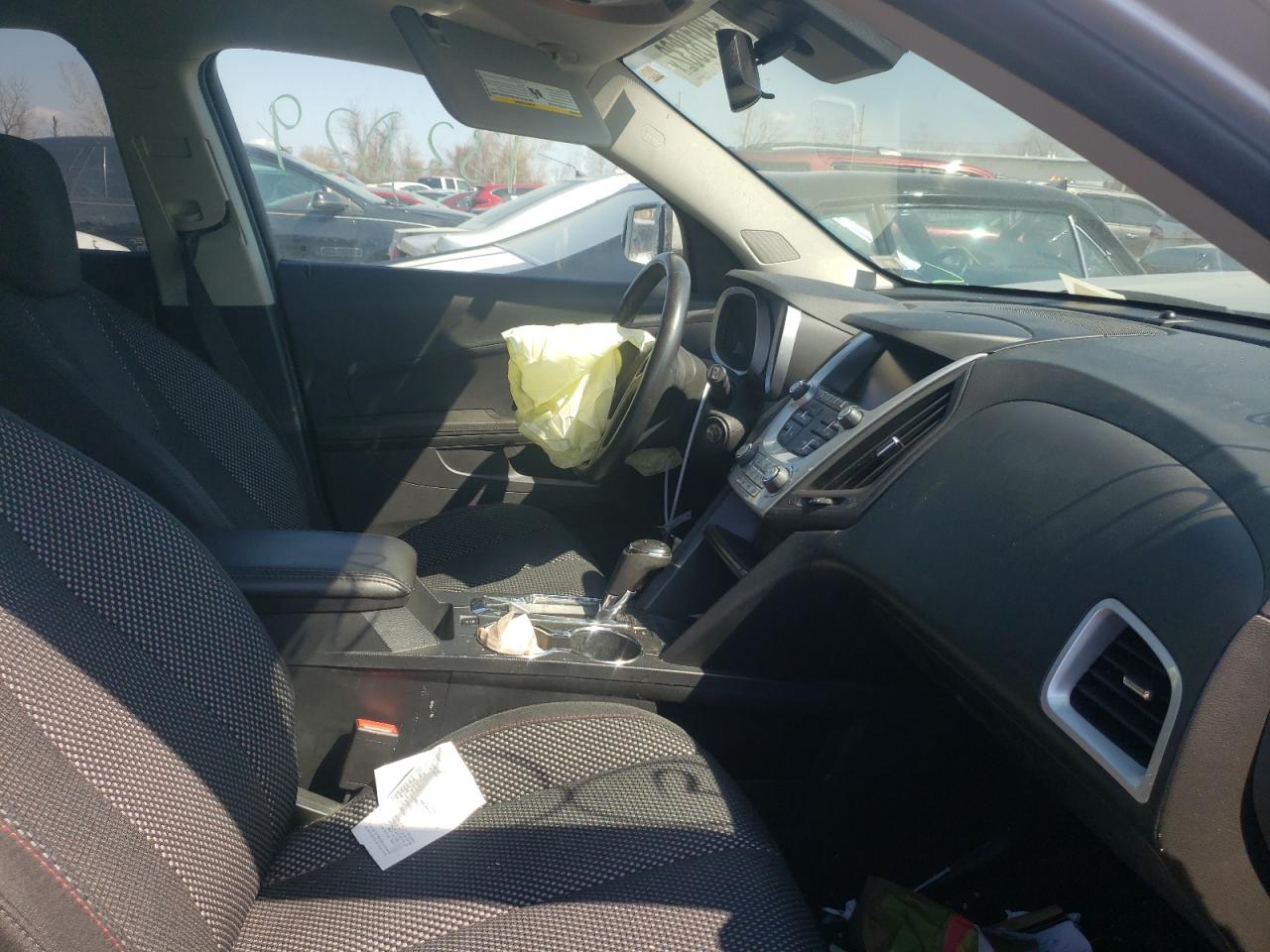 Photo 5 from auction – 2016 CHEVROLET EQUINOX LT with VIN 2GNFLFEK1G6267686