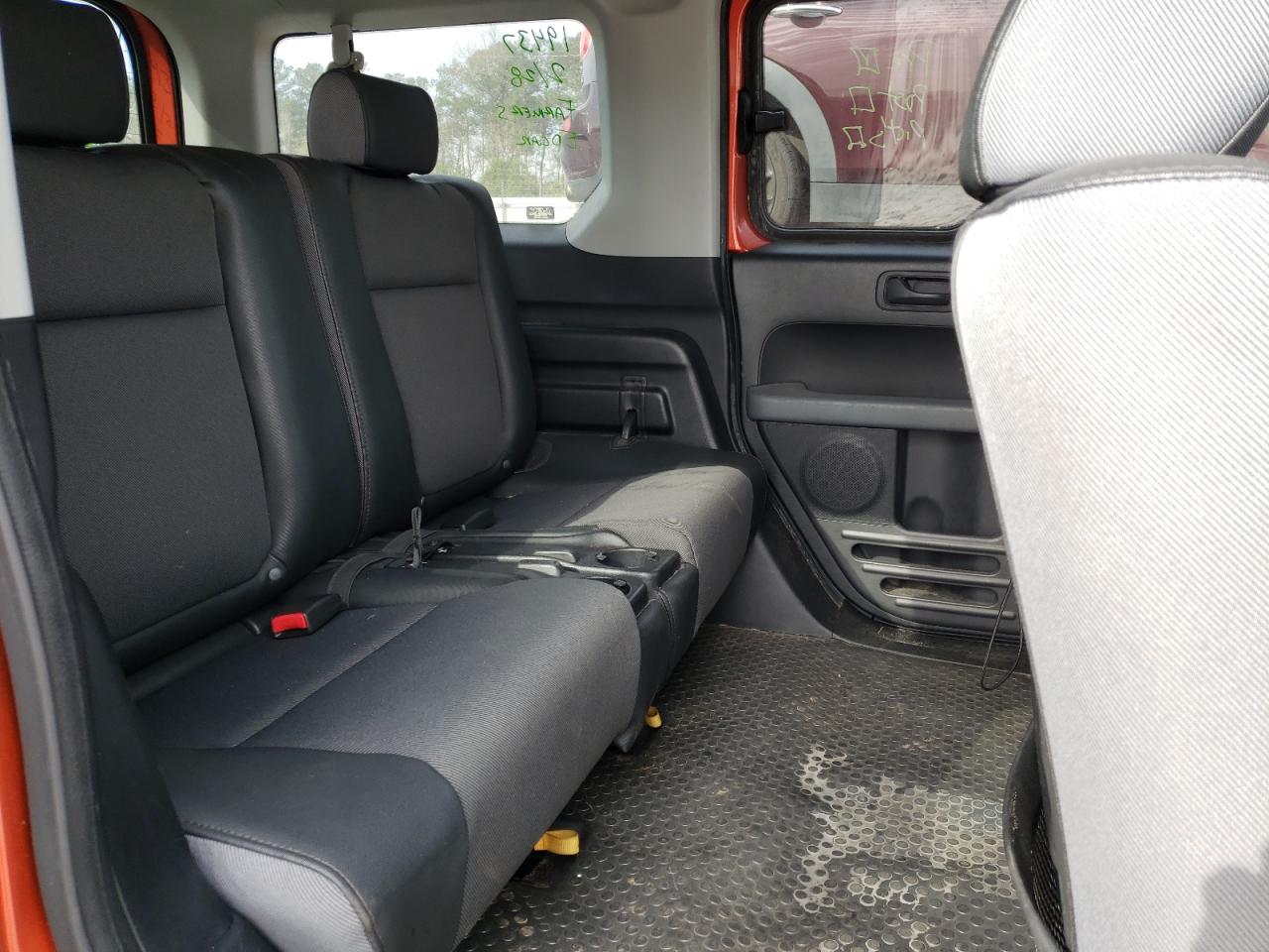 Photo 6 from auction – 2004 HONDA ELEMENT EX with VIN 5J6YH18544L014841