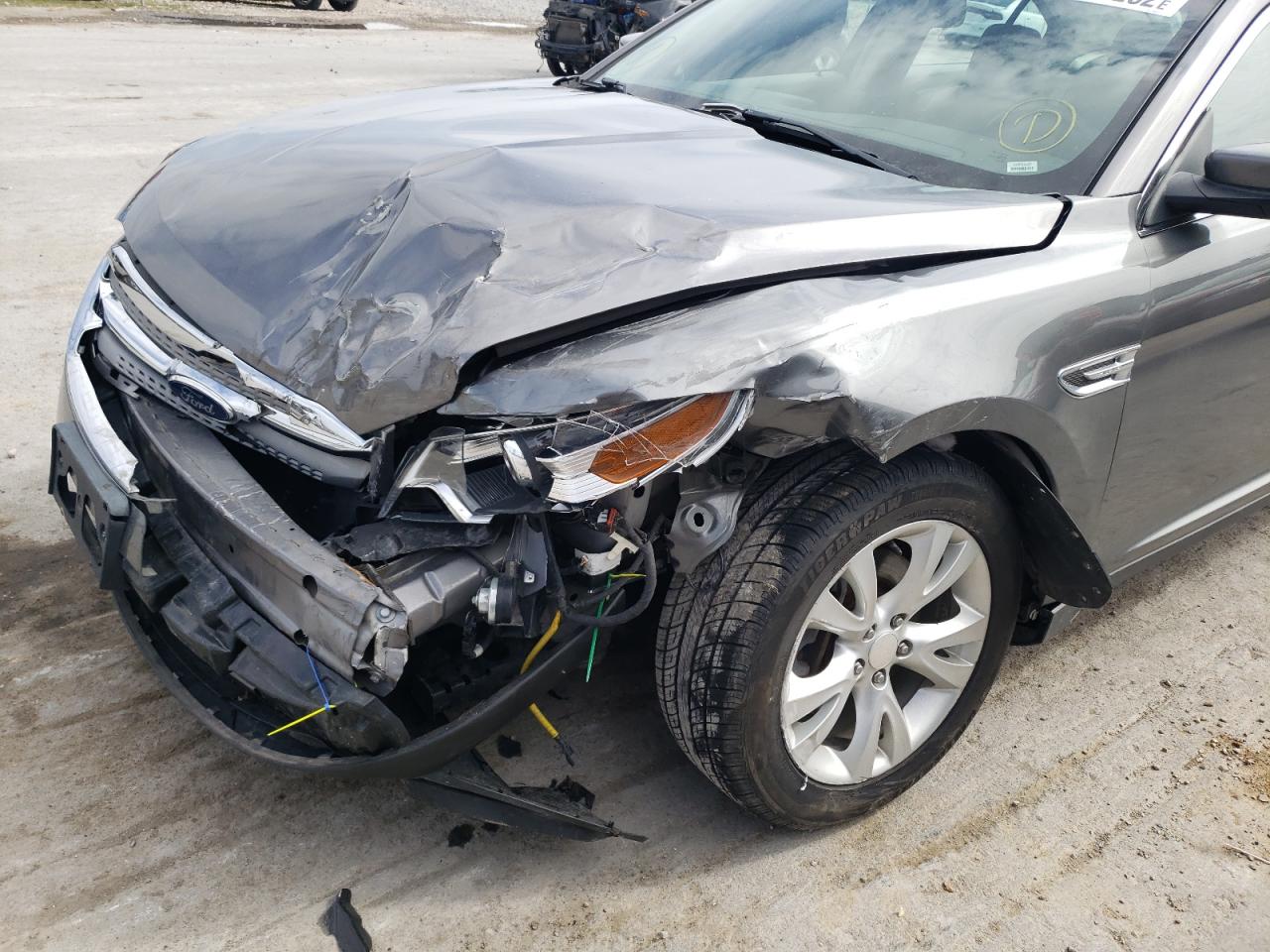 Photo 9 from auction – 2011 FORD TAURUS SEL with VIN 1FAHP2EW9BG150860