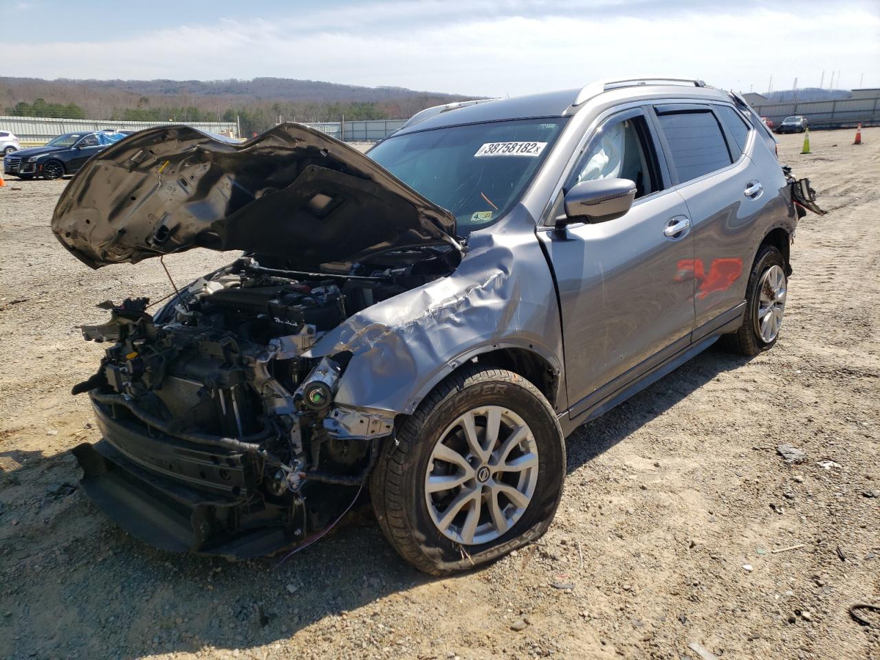 Photo 2 from auction – 2018 NISSAN ROGUE S with VIN KNMAT2MV2JP588442