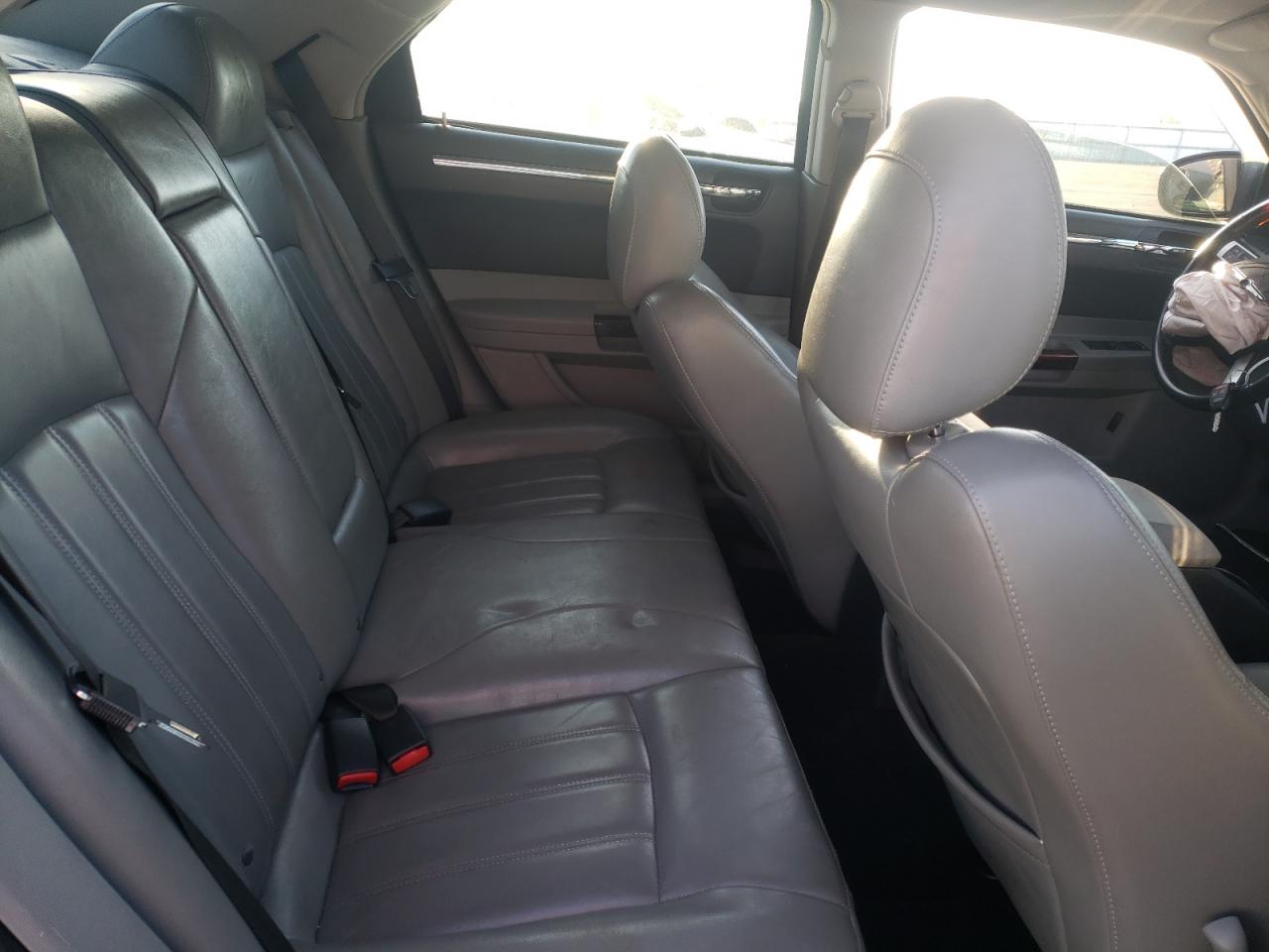 Photo 6 from auction – 2007 CHRYSLER 300C with VIN 2C3KA63H67H788237