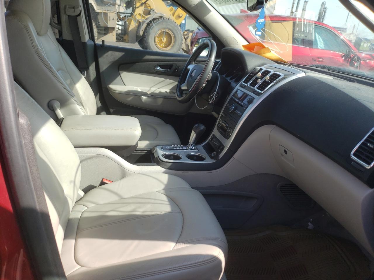 Photo 5 from auction – 2010 GMC ACADIA SLT with VIN 1GKLVMED8AJ172763