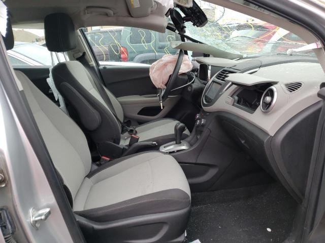 Photo 5 from auction – 2016 CHEVROLET TRAX LS with VIN 3GNCJKSB8GL256671