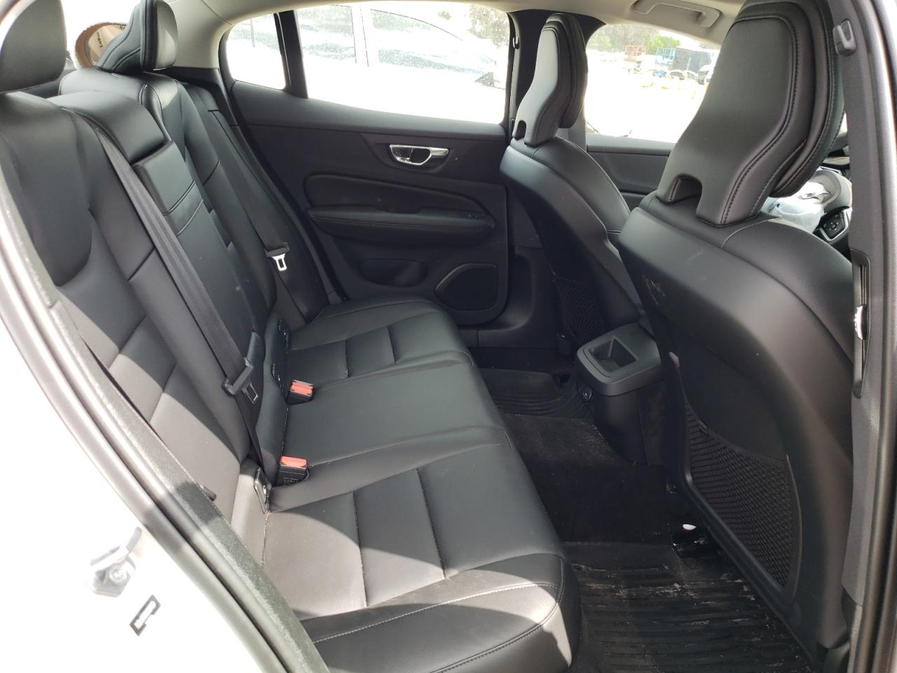 Photo 6 from auction – 2022 VOLVO S60 B5 MOM with VIN 7JRL12TZ0NG161139