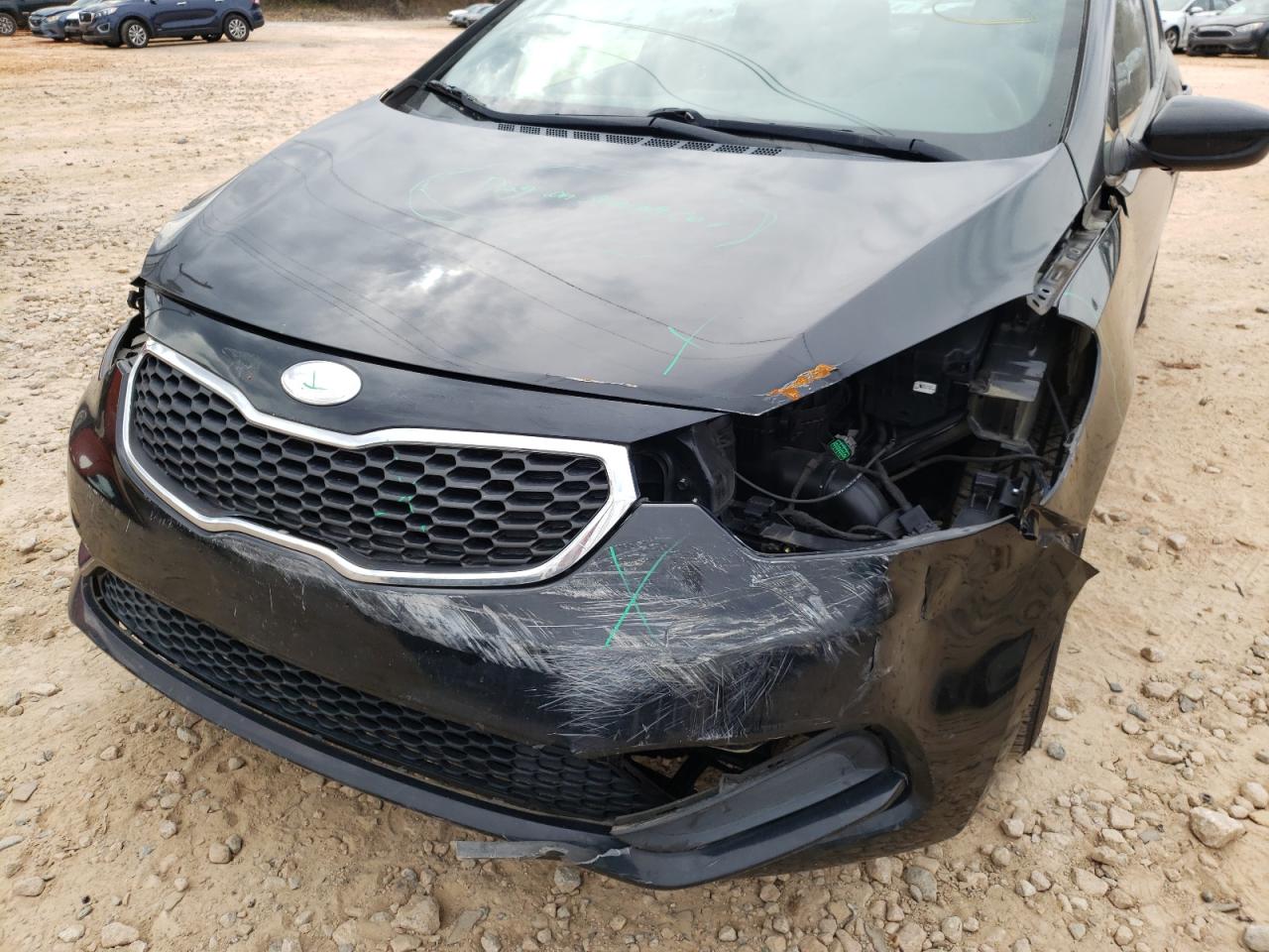 Photo 9 from auction – 2014 KIA FORTE LX with VIN KNAFK4A62E5129184