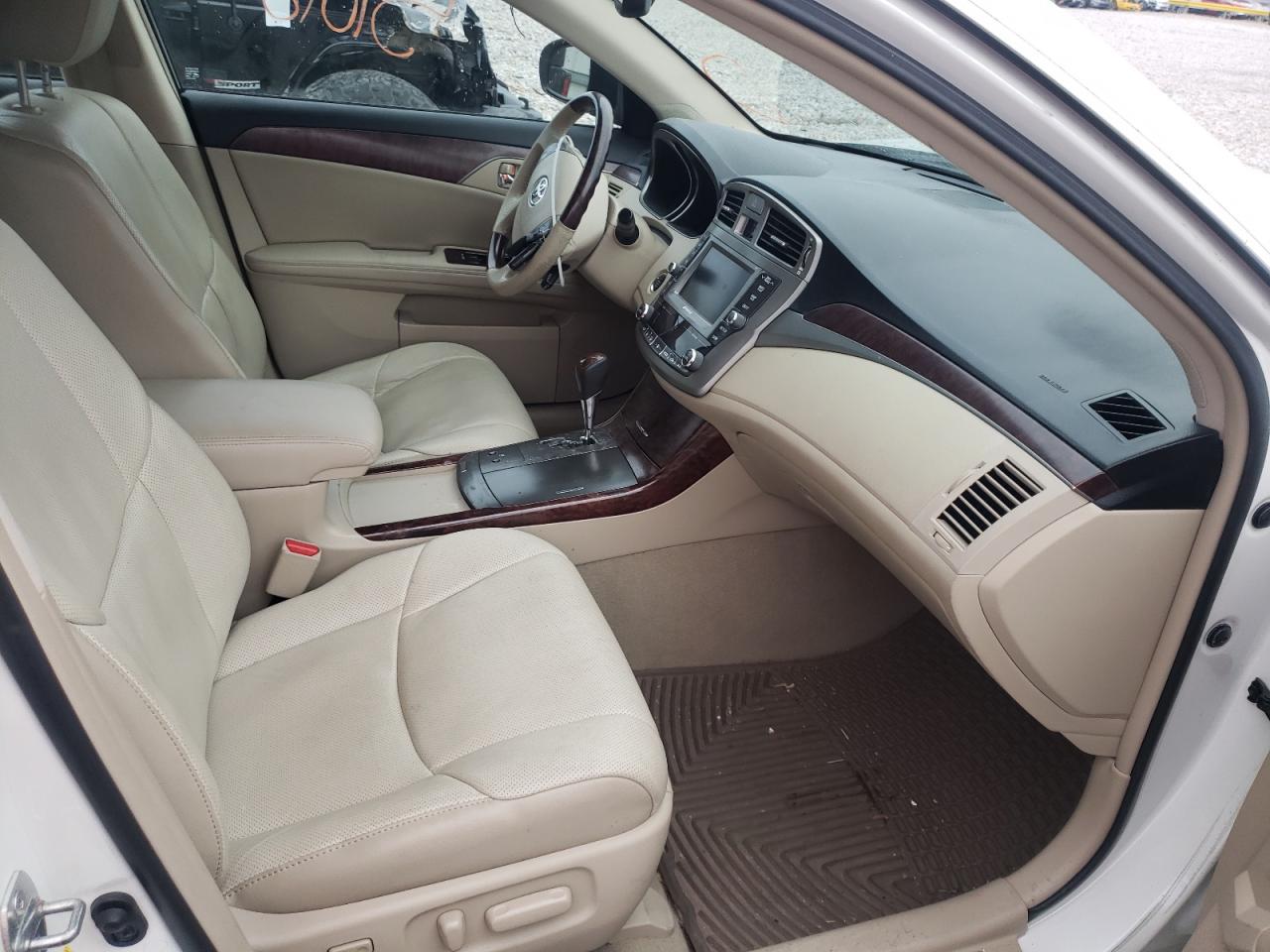 Photo 5 from auction – 2012 TOYOTA AVALON BAS with VIN 4T1BK3DB4CU463106