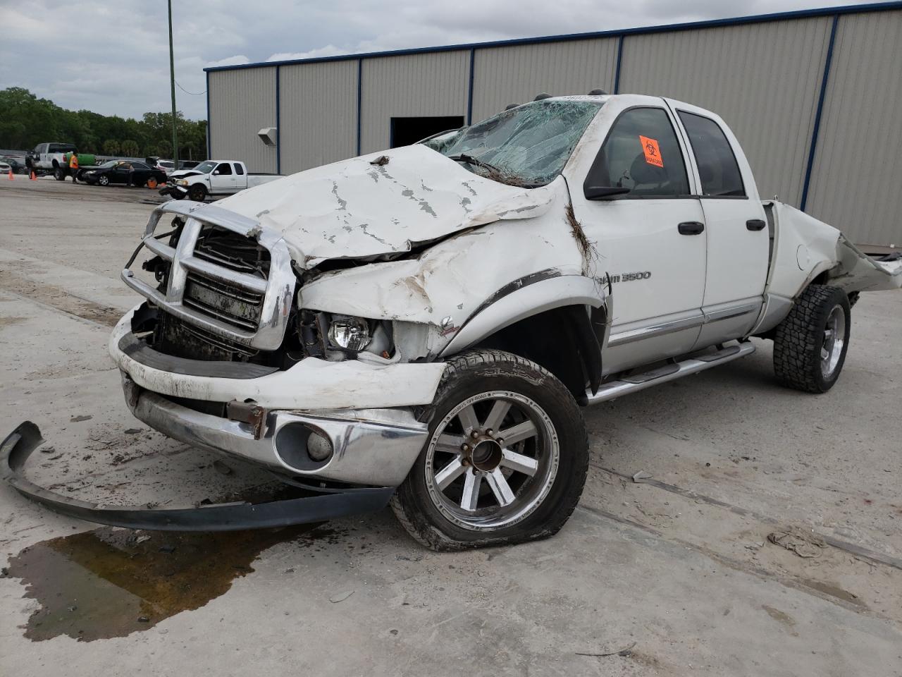 صورة رقم 2 من المزاد - 2005 DODGE RAM 3500 S مع VIN 3D7LR38C45G710448