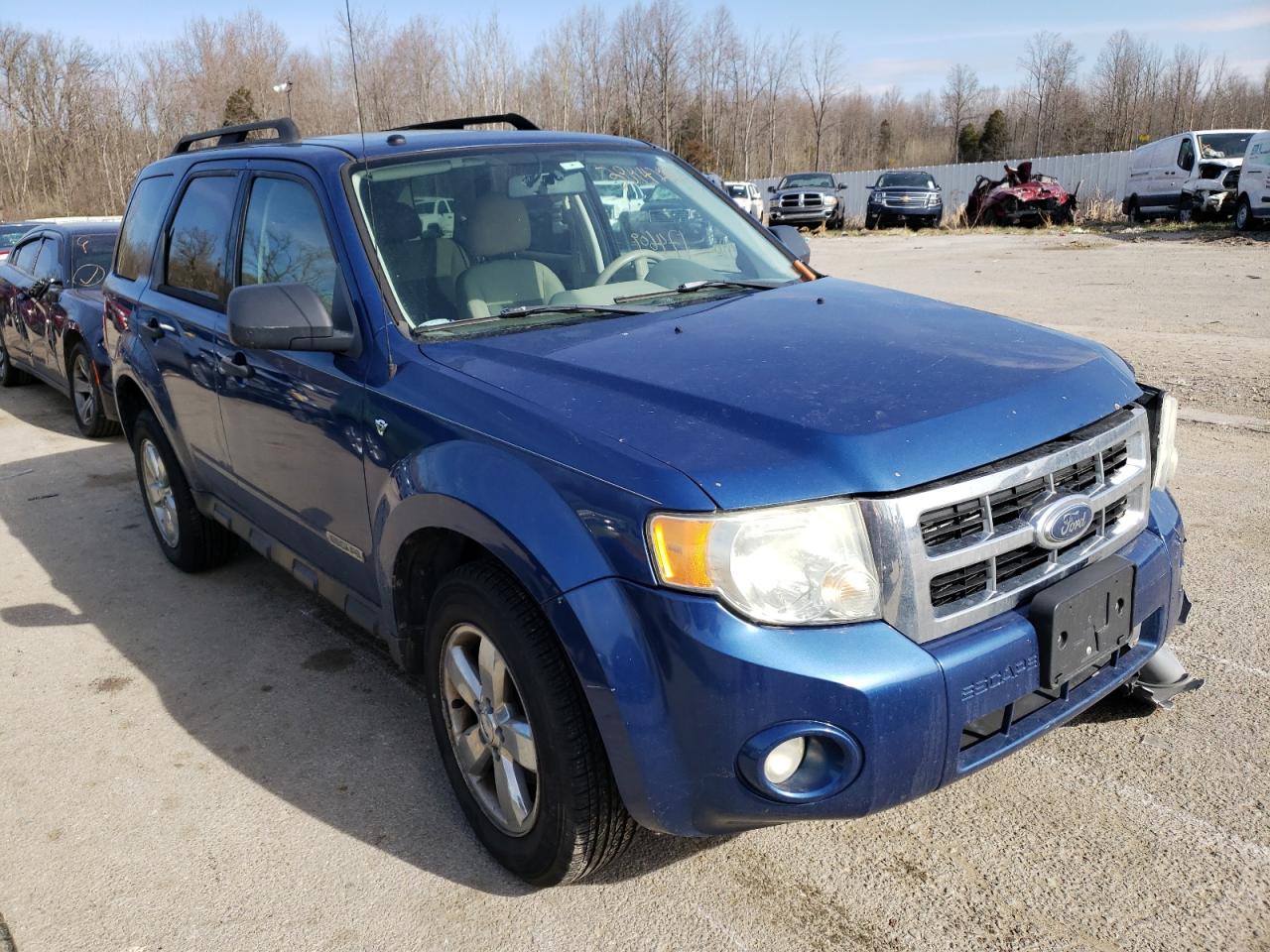 FORD ESCAPE XLT 2008 with VIN 1FMCU93138KE00589 - Photo from auction