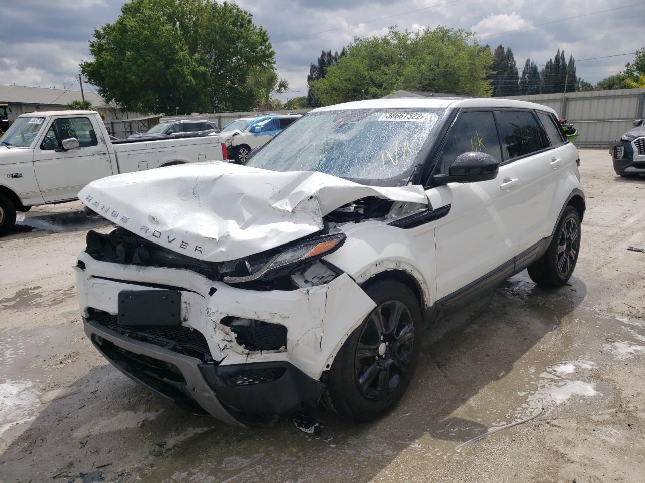 Photo 2 from auction – 2019 LAND ROVER RANGE ROVE with VIN SALVP2RXXKH334353