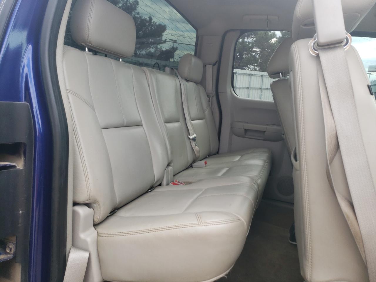 Photo 6 from auction – 2010 CHEVROLET SILVERADO with VIN 1GCSKTE39AZ249899