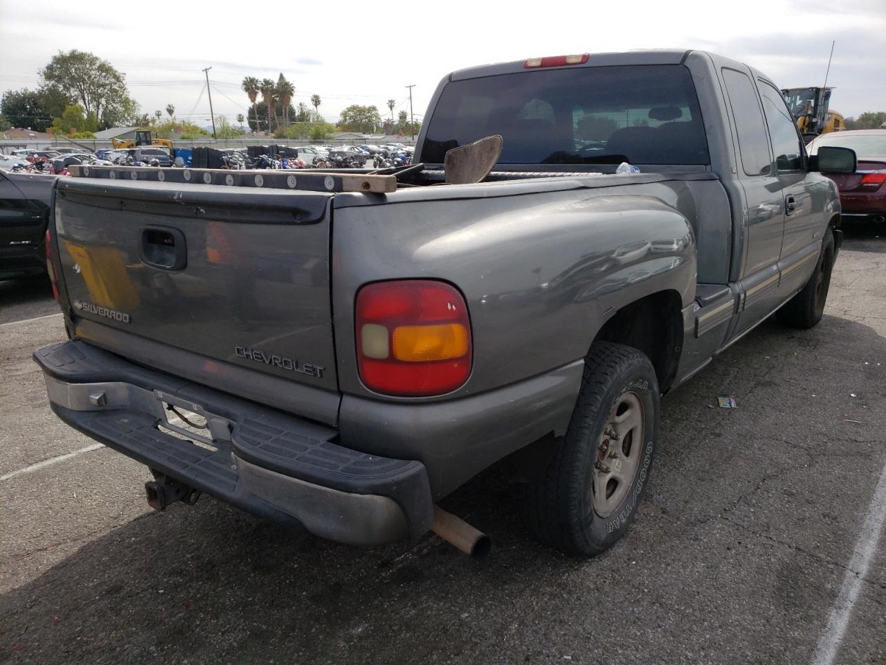 Photo 4 from auction – 2001 CHEVROLET SILVERADO with VIN 2GCEC19T011264616