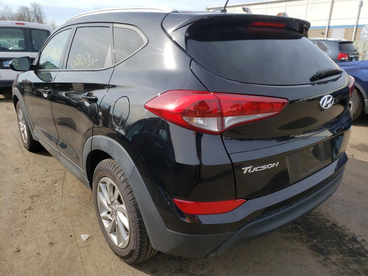 Photo 3 from auction – 2016 HYUNDAI TUCSON LIM with VIN KM8J3CA4XGU165048